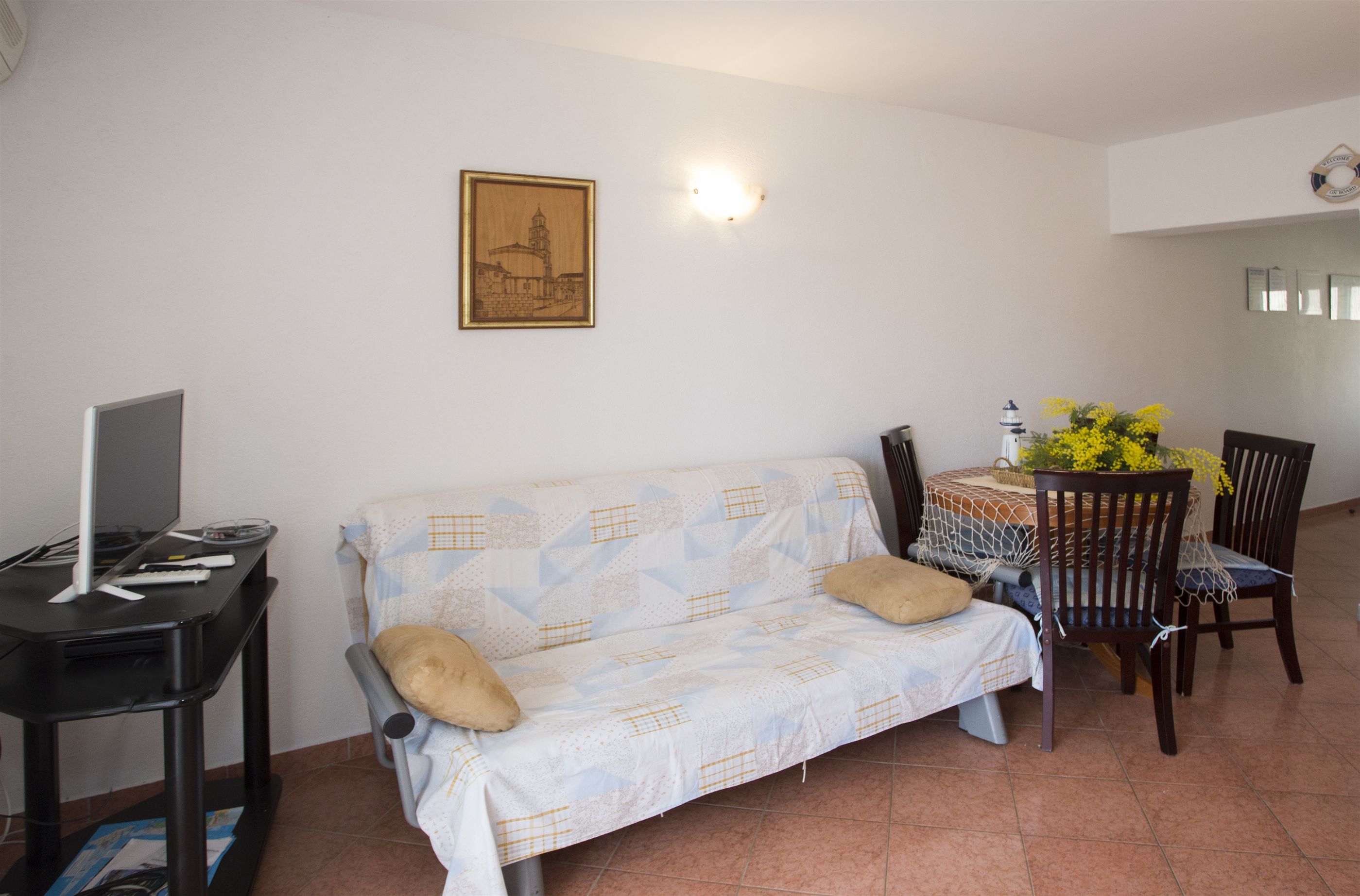 Apartments Gudelj 48101-A2