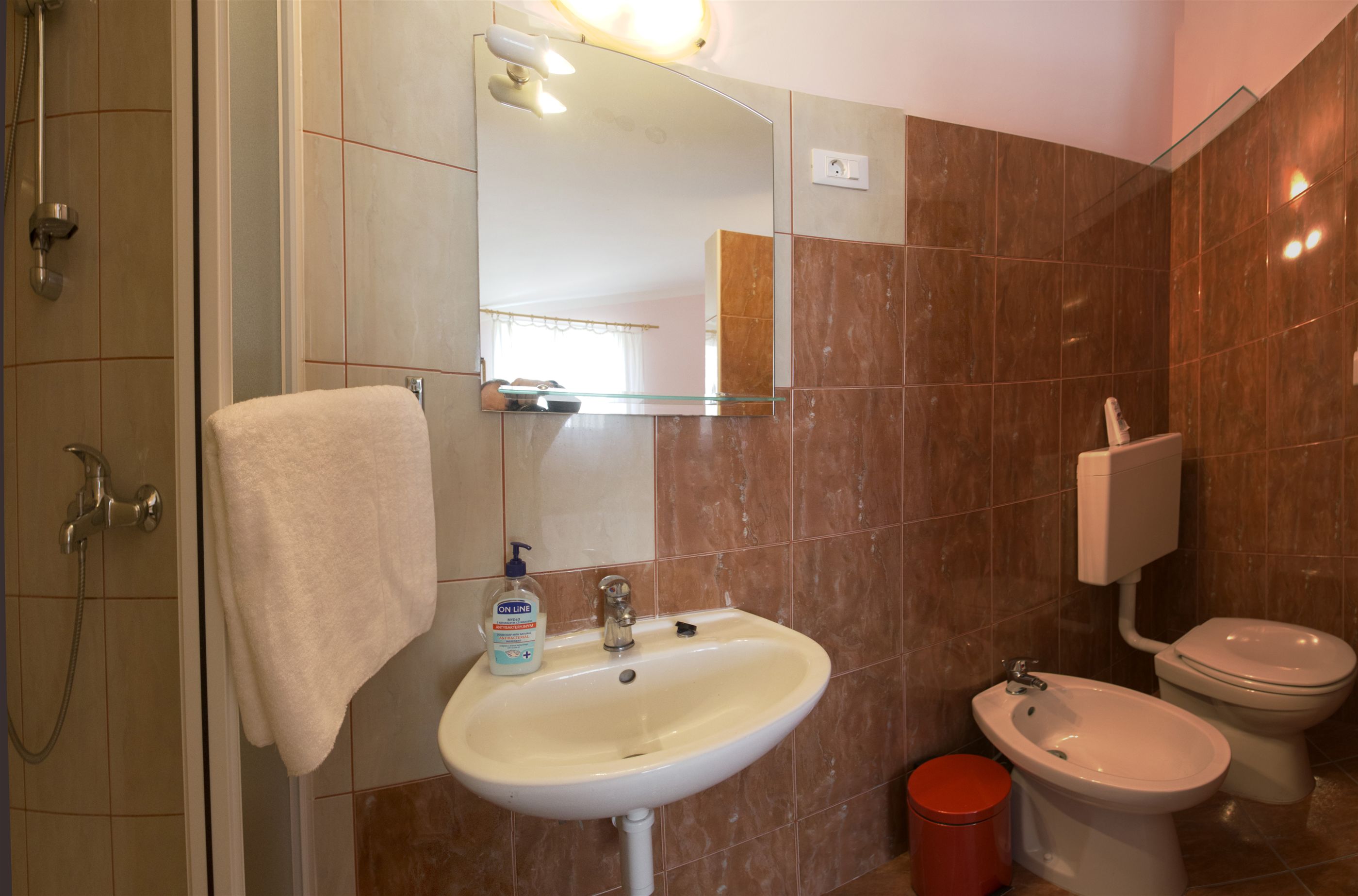 Apartments Gudelj 48101-A3