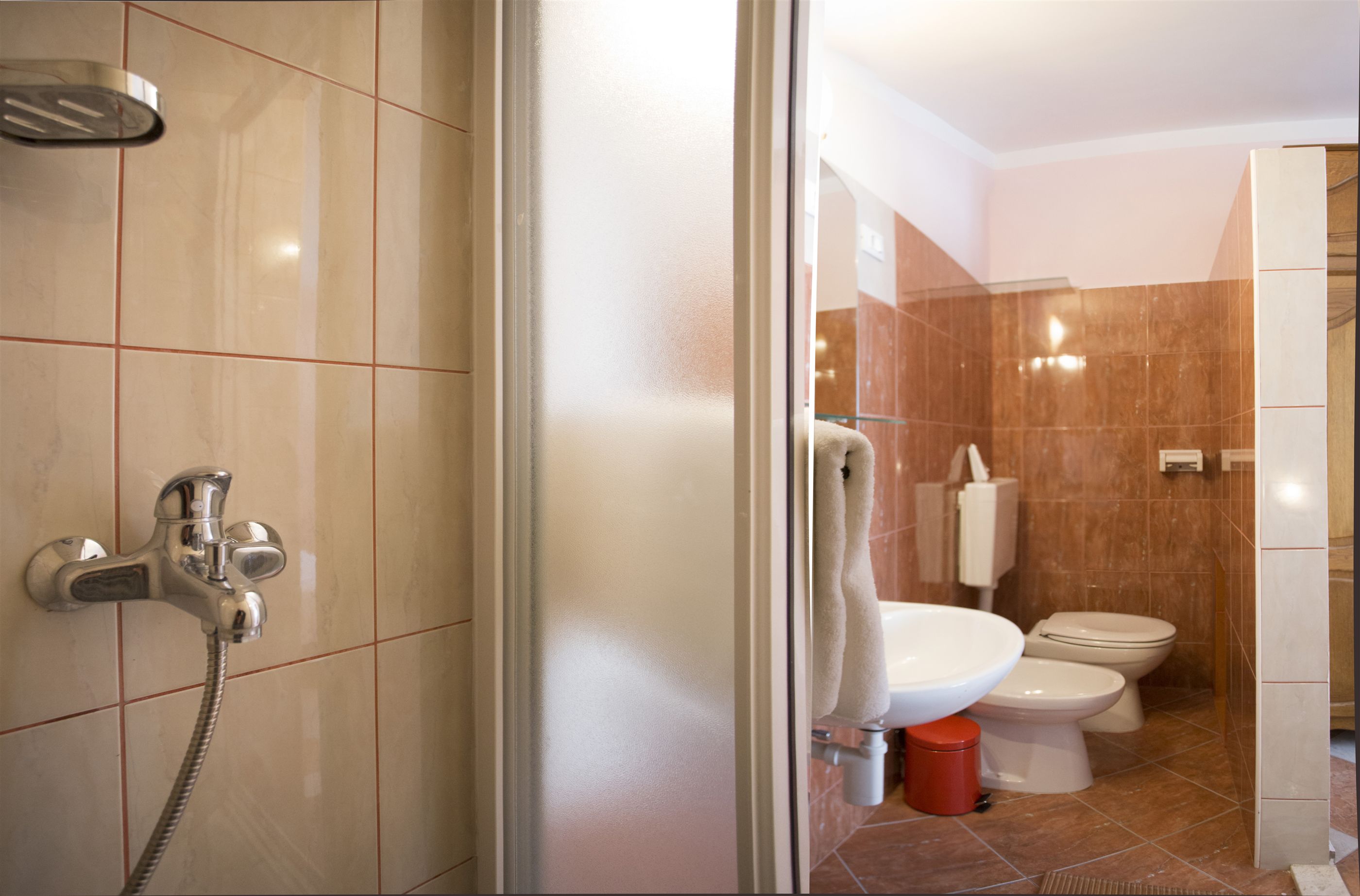 Apartments Gudelj 48101-A3
