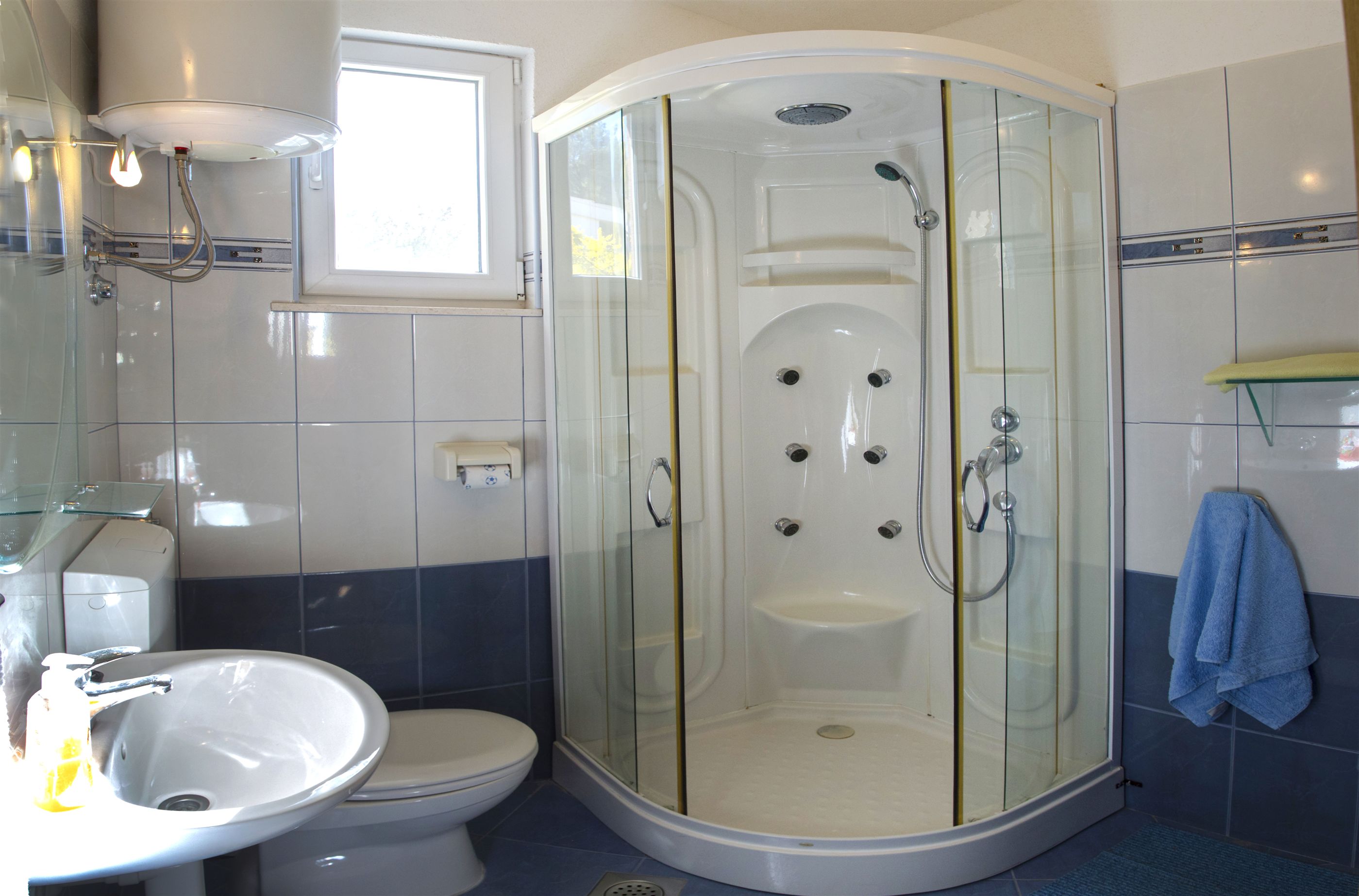 Apartments Gudelj 48101-A3