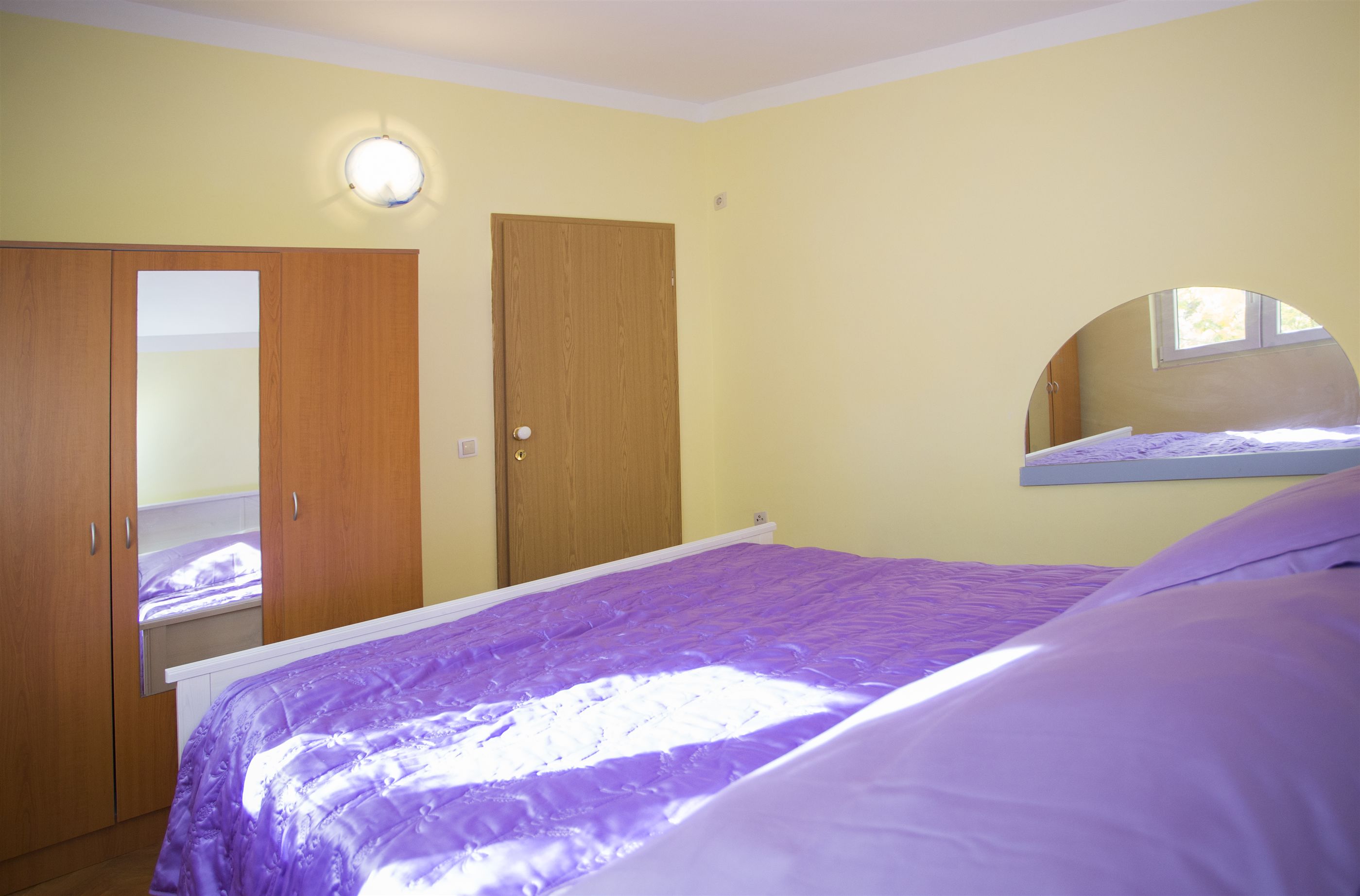 Apartments Gudelj 48101-A3