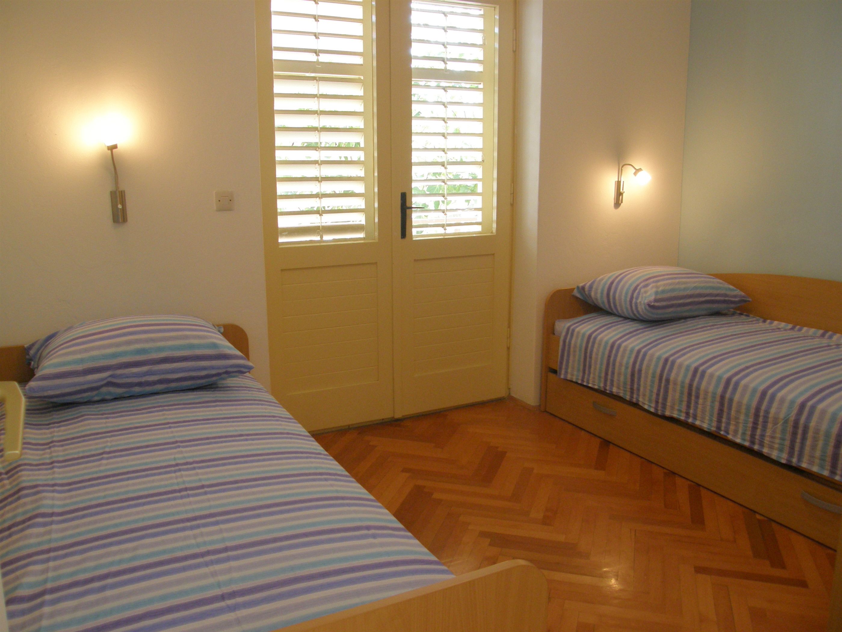 Apartment Ivana B 45896-A1