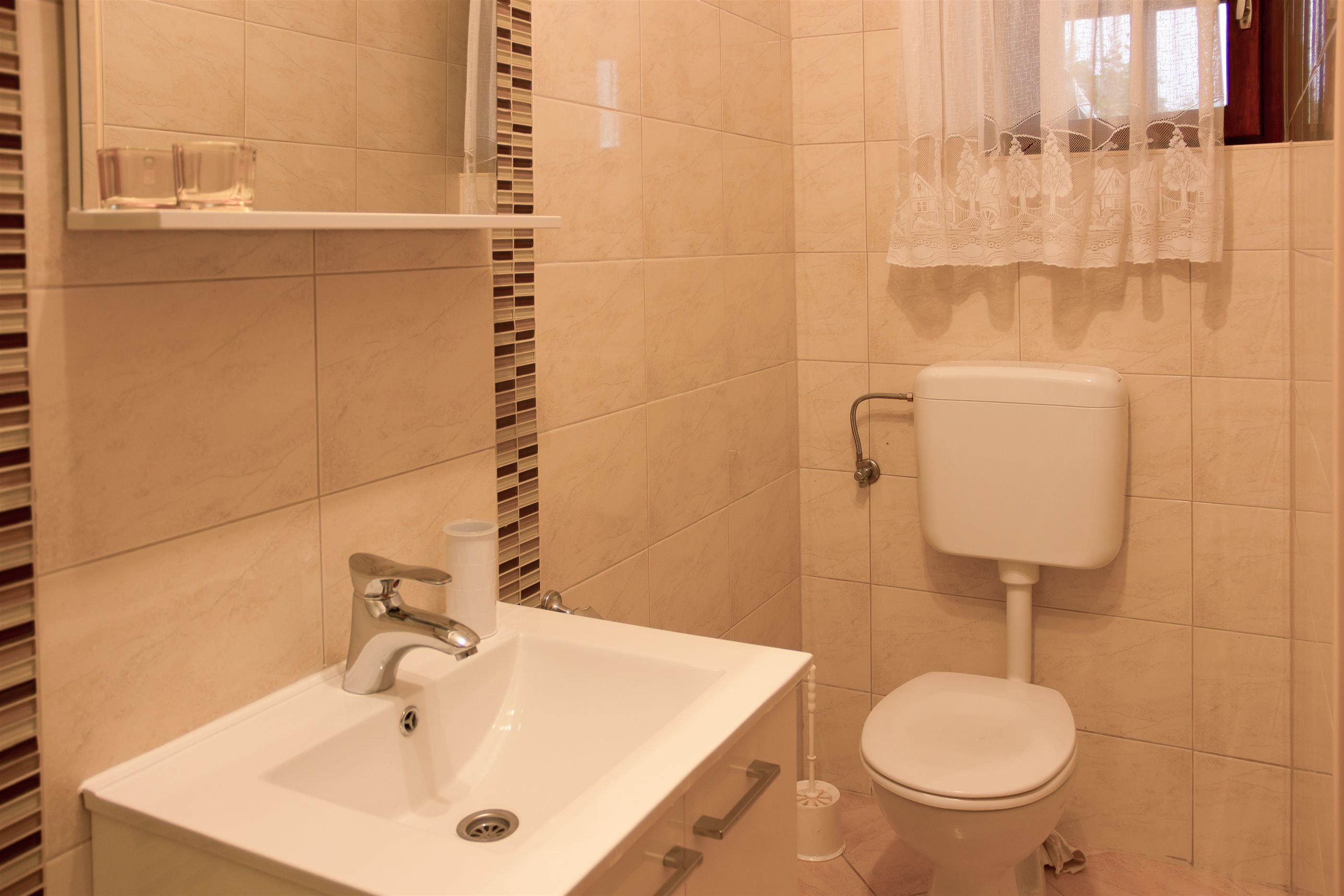 Apartments Marijana 61031-A1