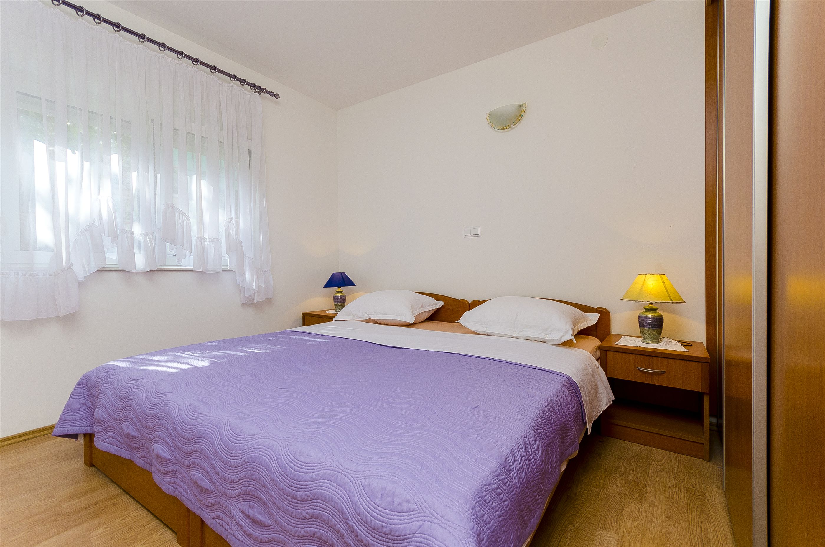 Apartments Krusica 47711-A1