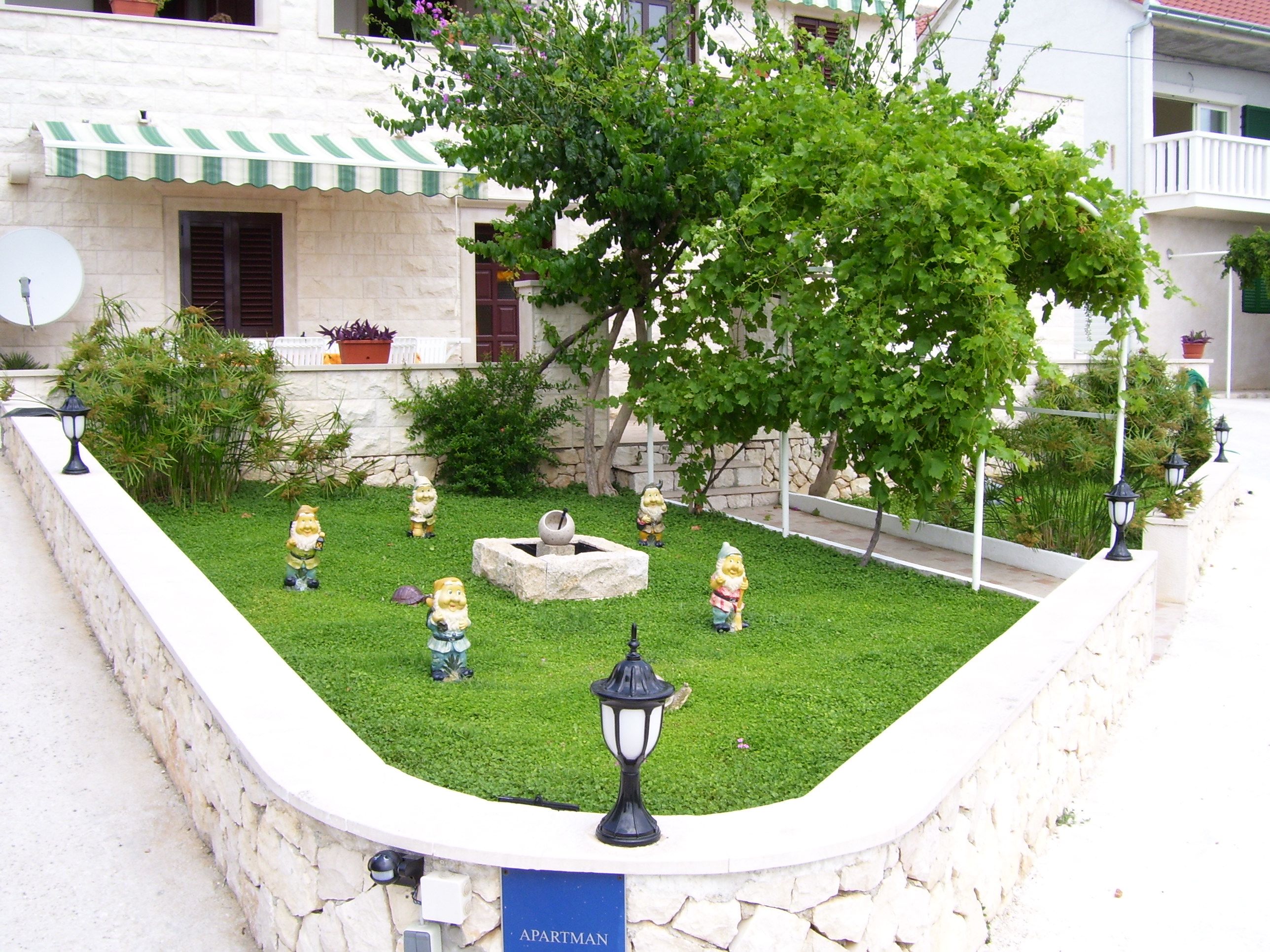 Apartments Fani 38581-A5