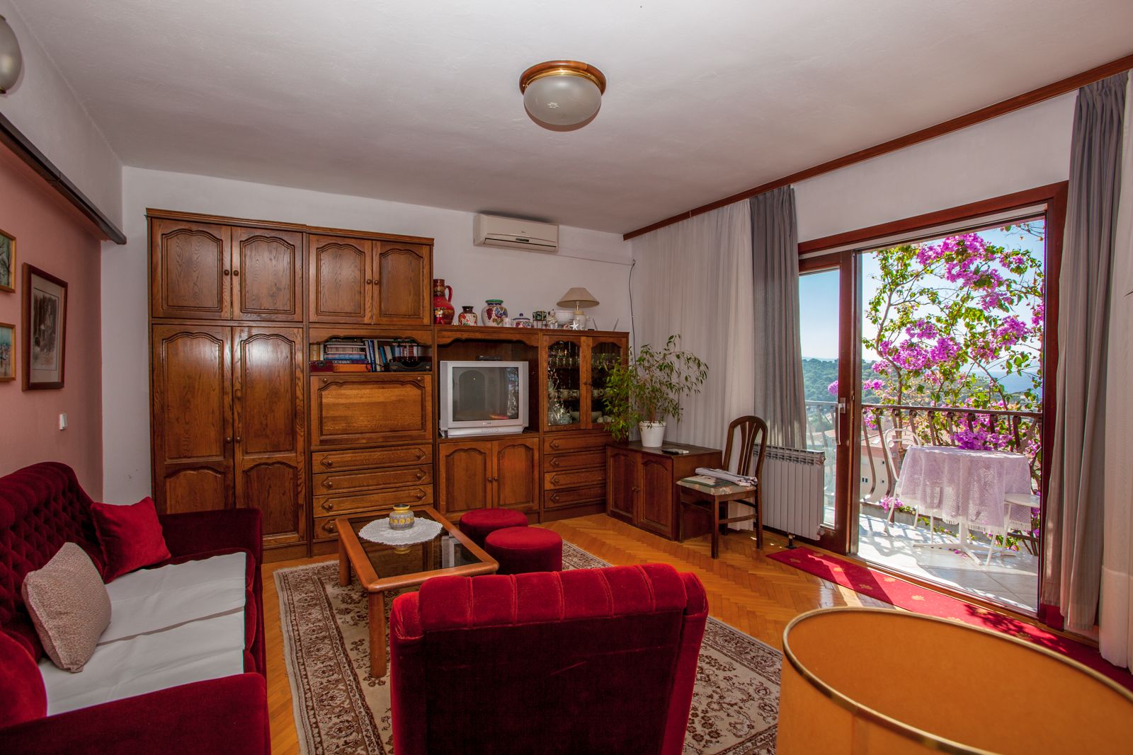 Apartments Verica 37591-A4