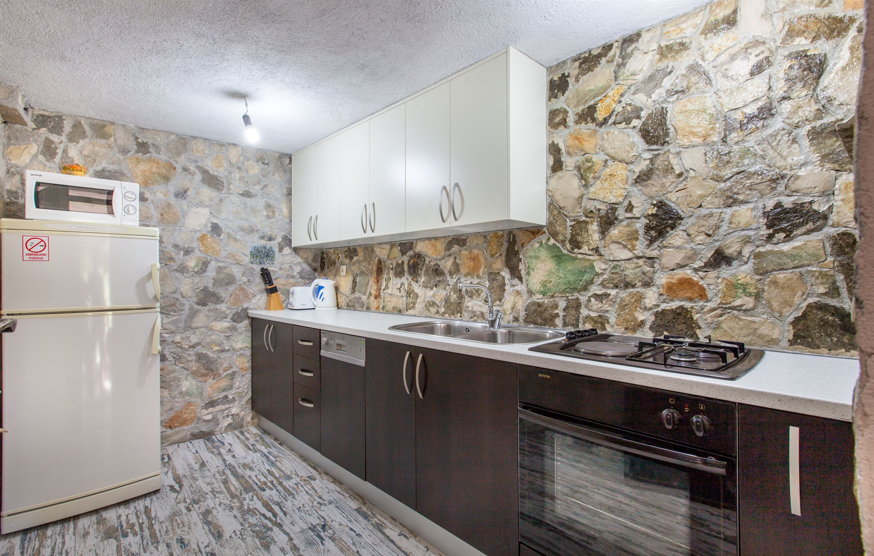 House Marta 48251-K1