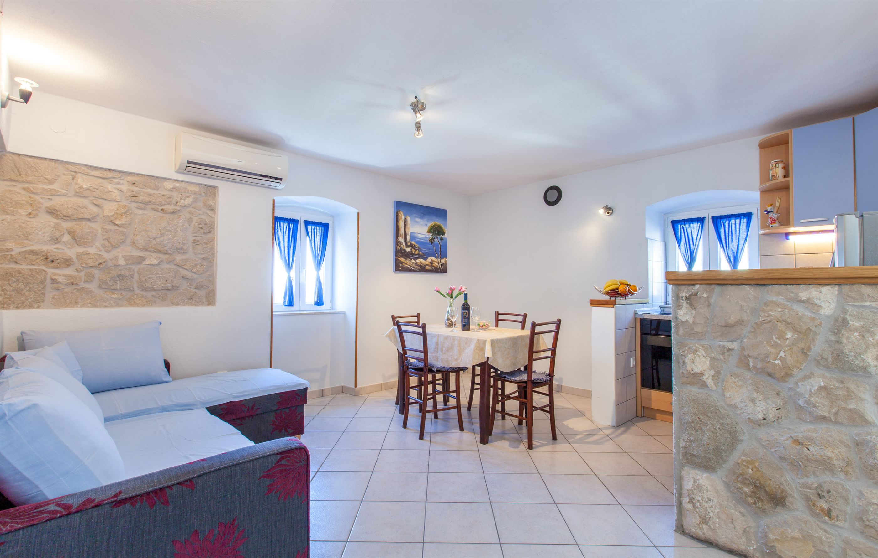 House Marta 48251-K1