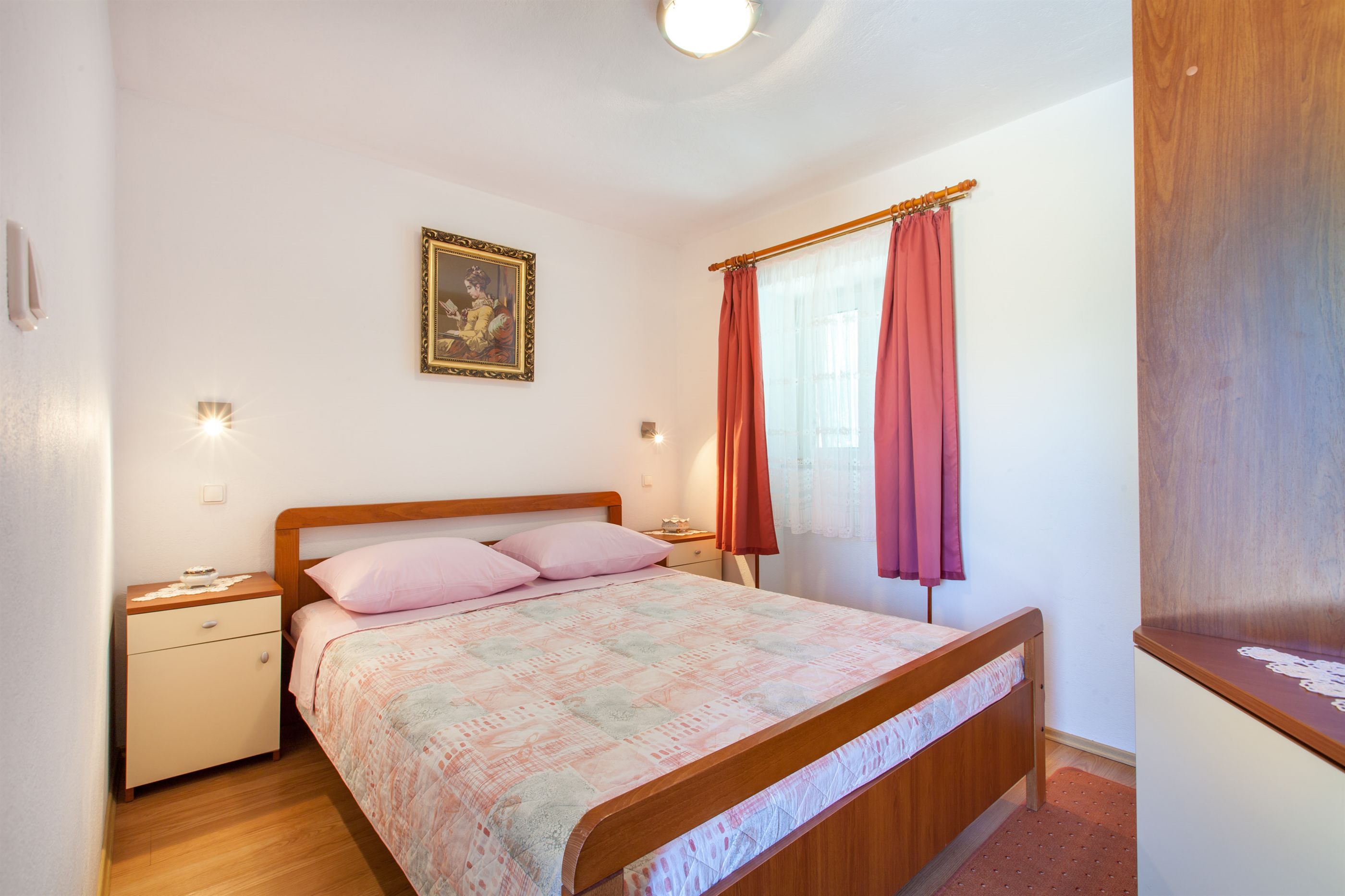 House Marta 48251-K1
