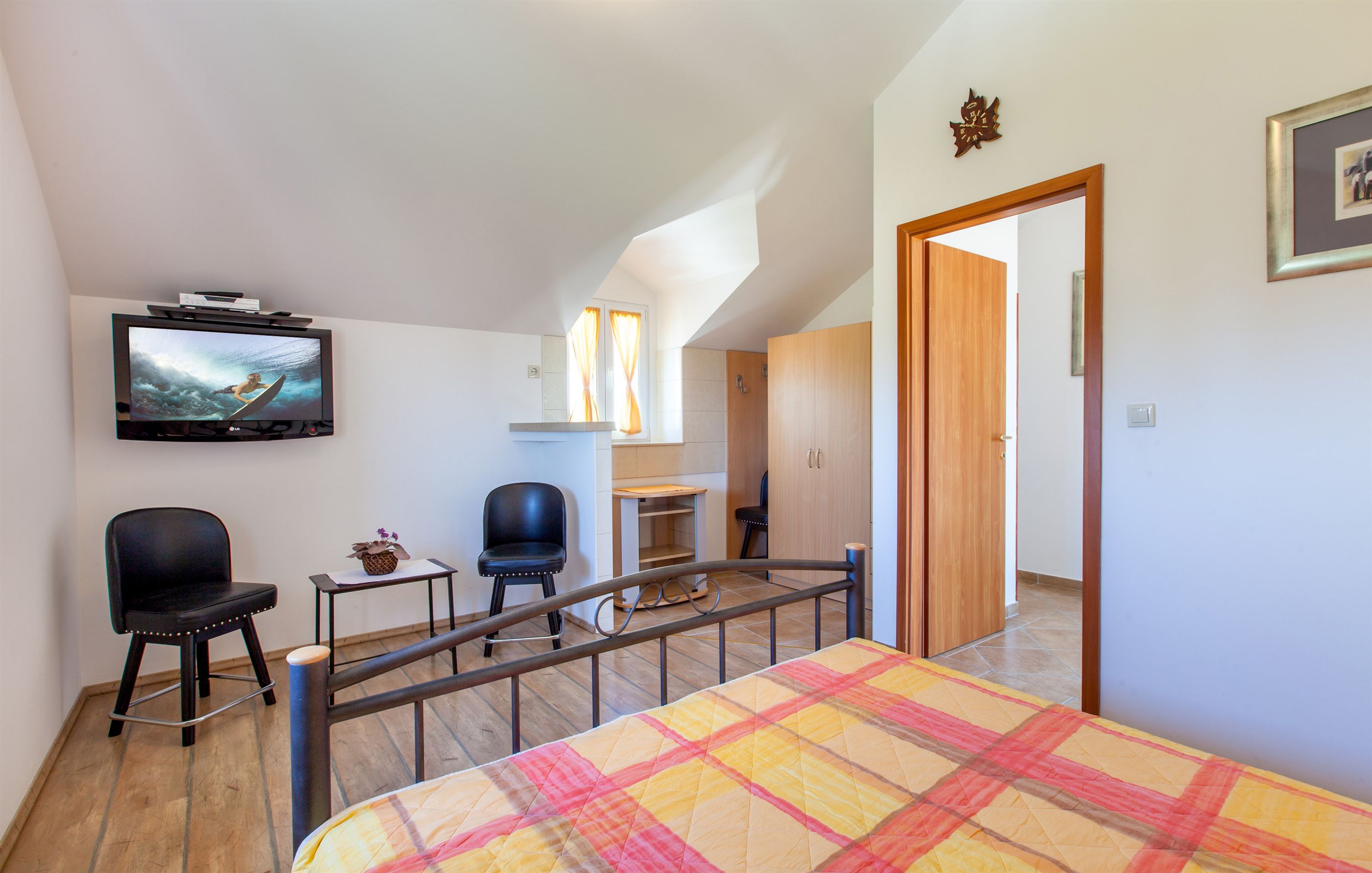 House Marta 48251-K1