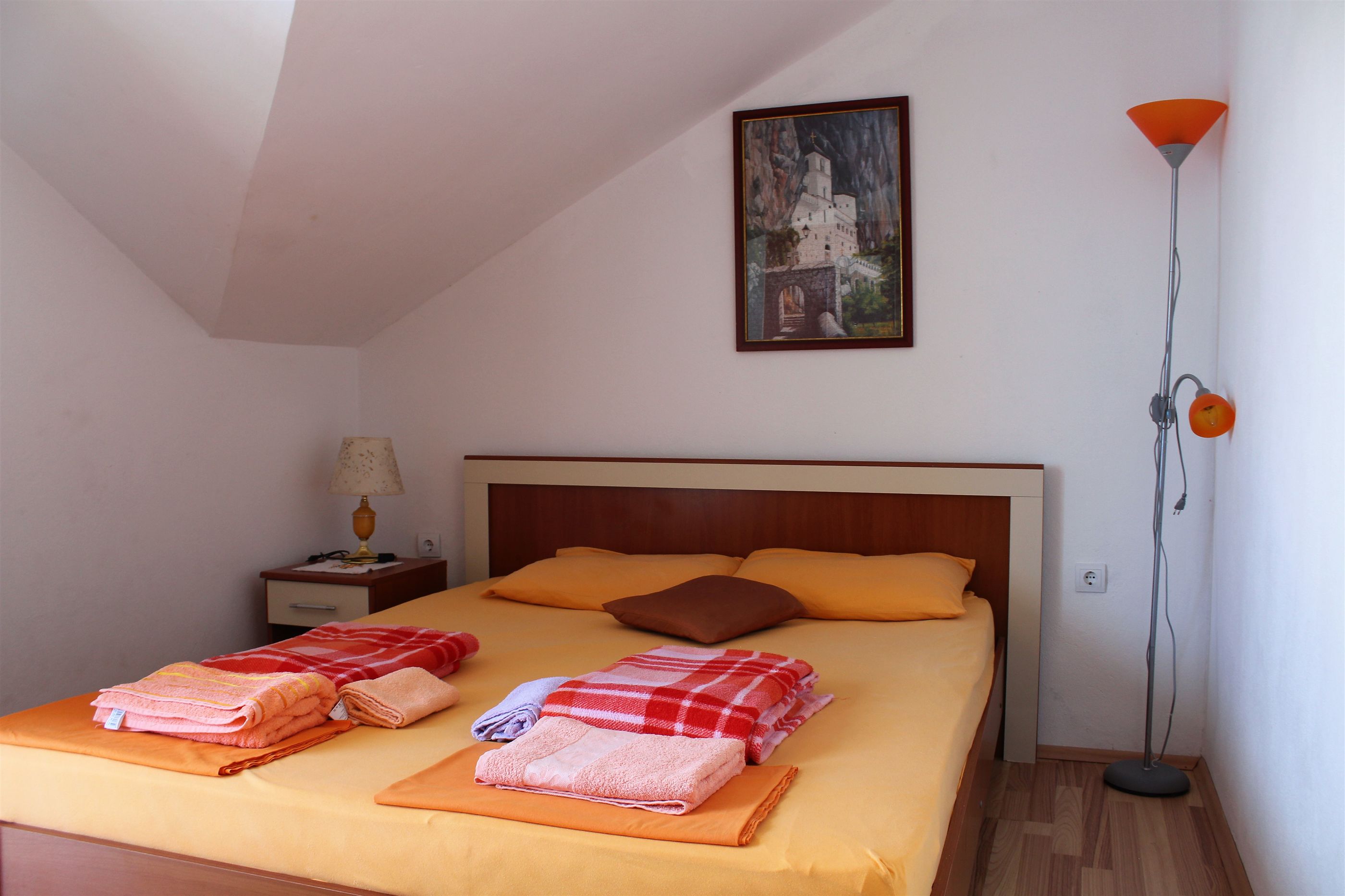 Apartments Odzic 47961-A1