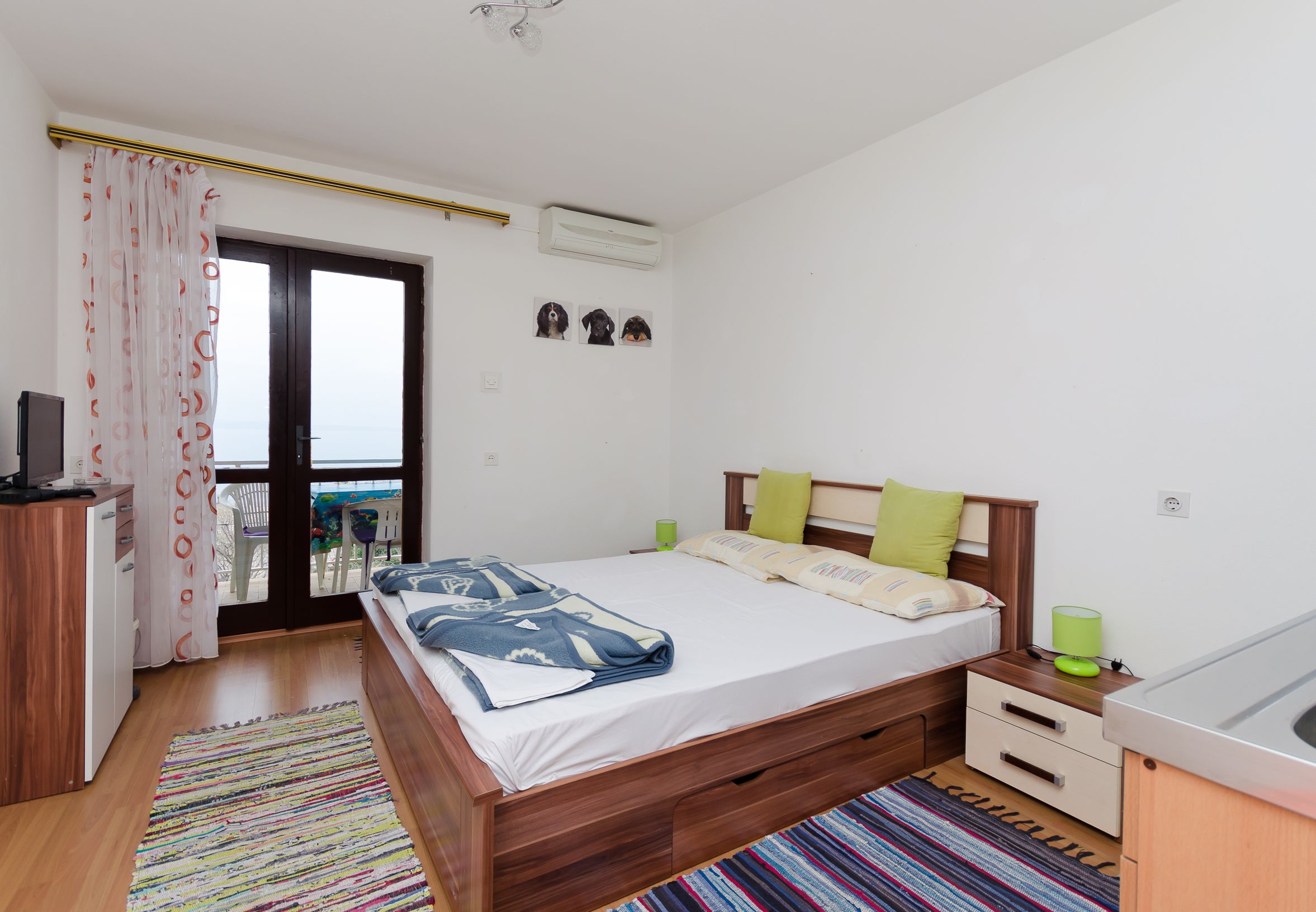 Apartments and Room Luka 86431-A2