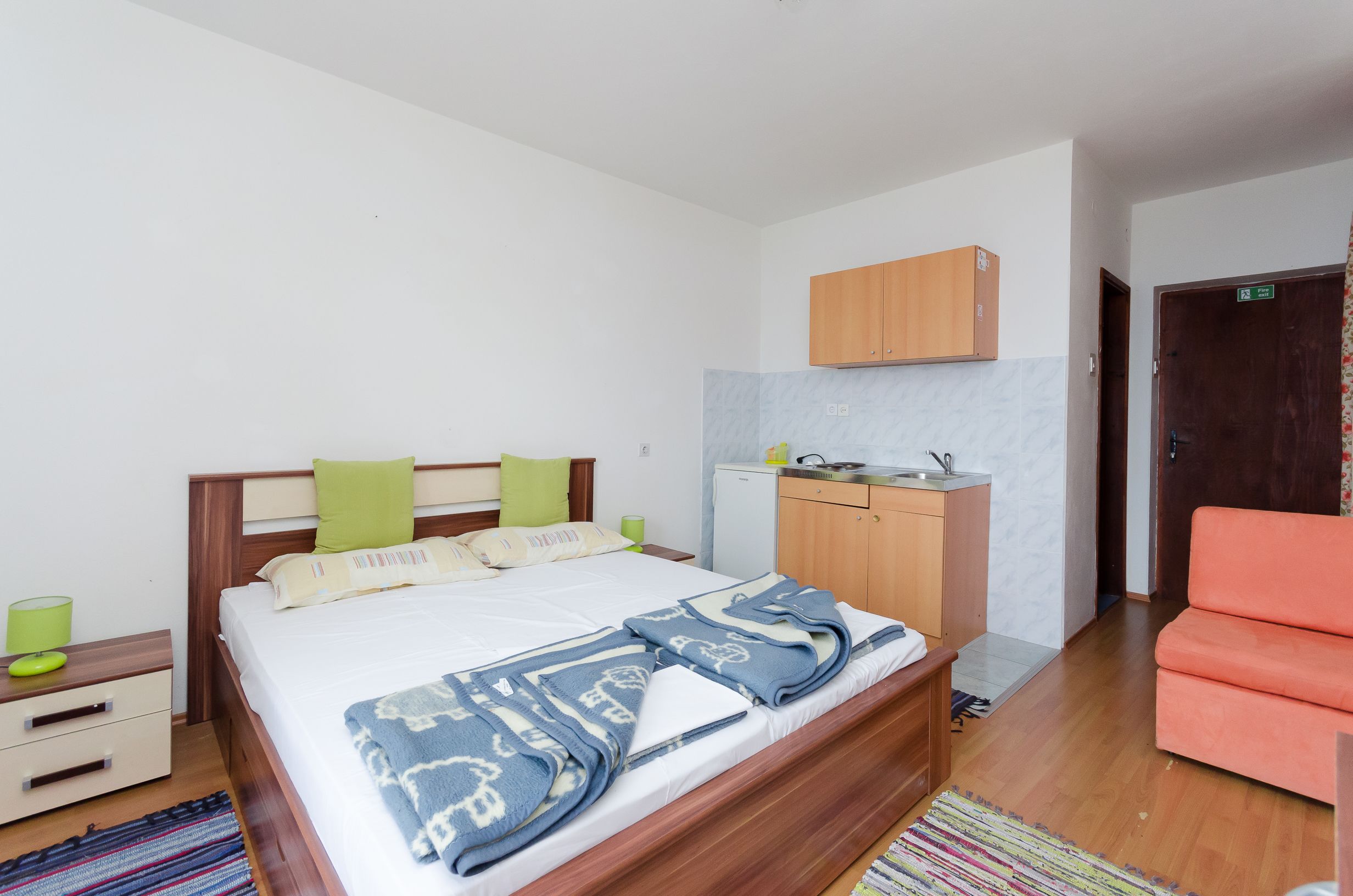 Apartments and Room Luka 86431-A2