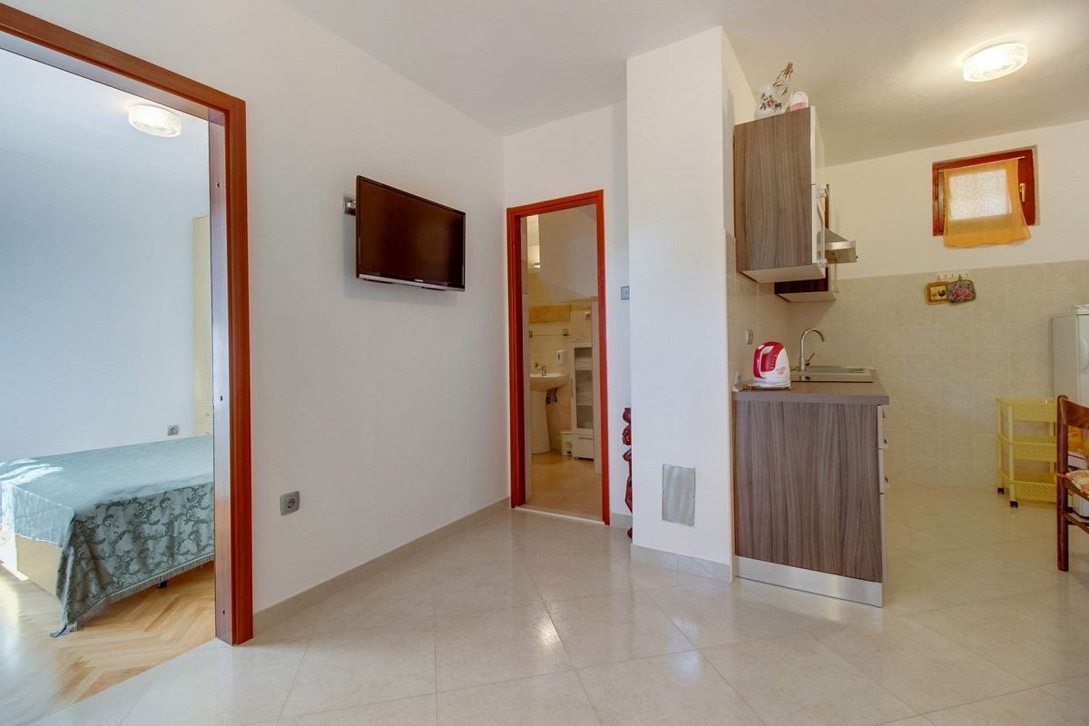 Apartments MARIOLINA 17514-A1