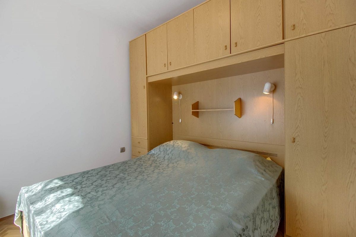 Apartments MARIOLINA 17514-A1