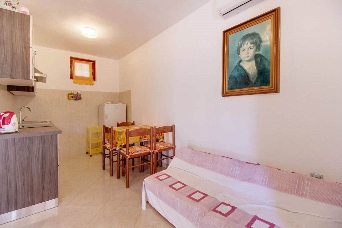 Apartments MARIOLINA 17514-A1