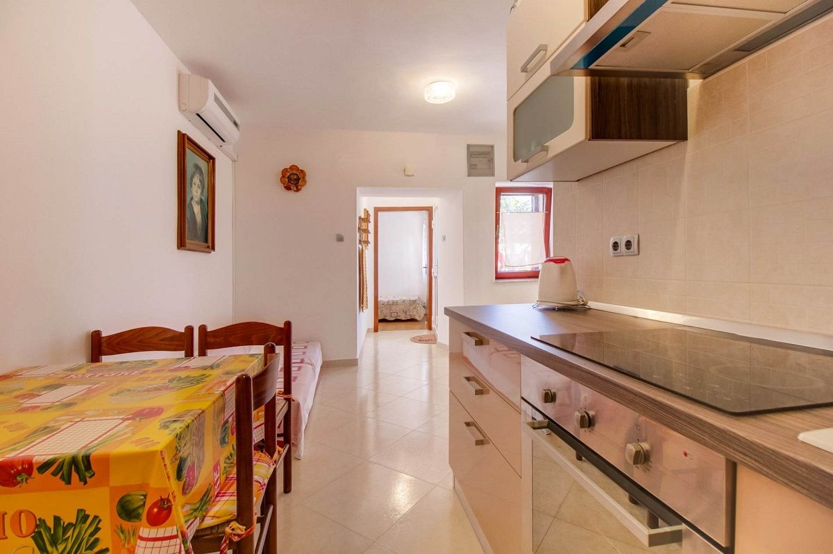 Apartments MARIOLINA 17514-A1