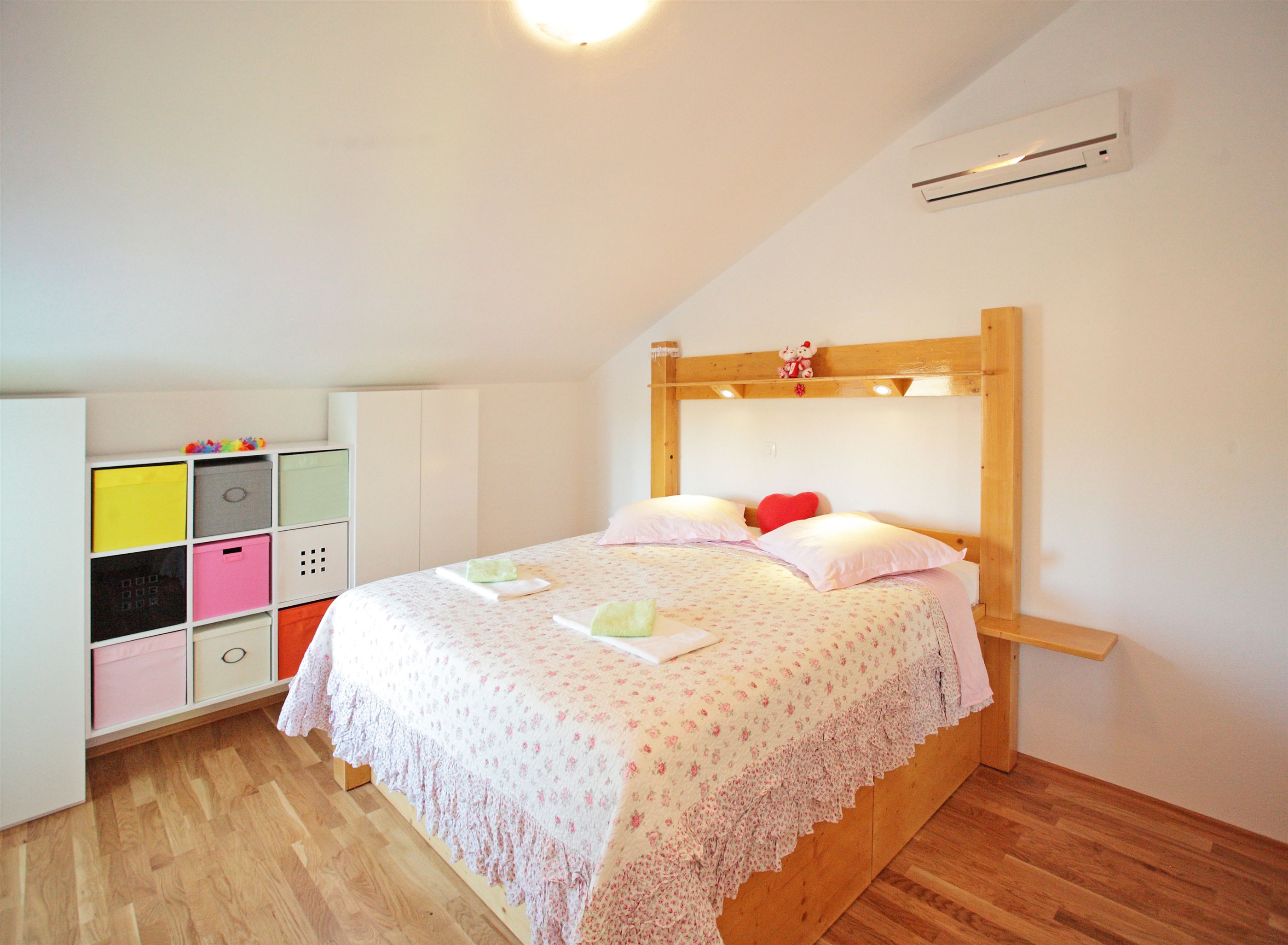 Apartment On the top 27161-A1