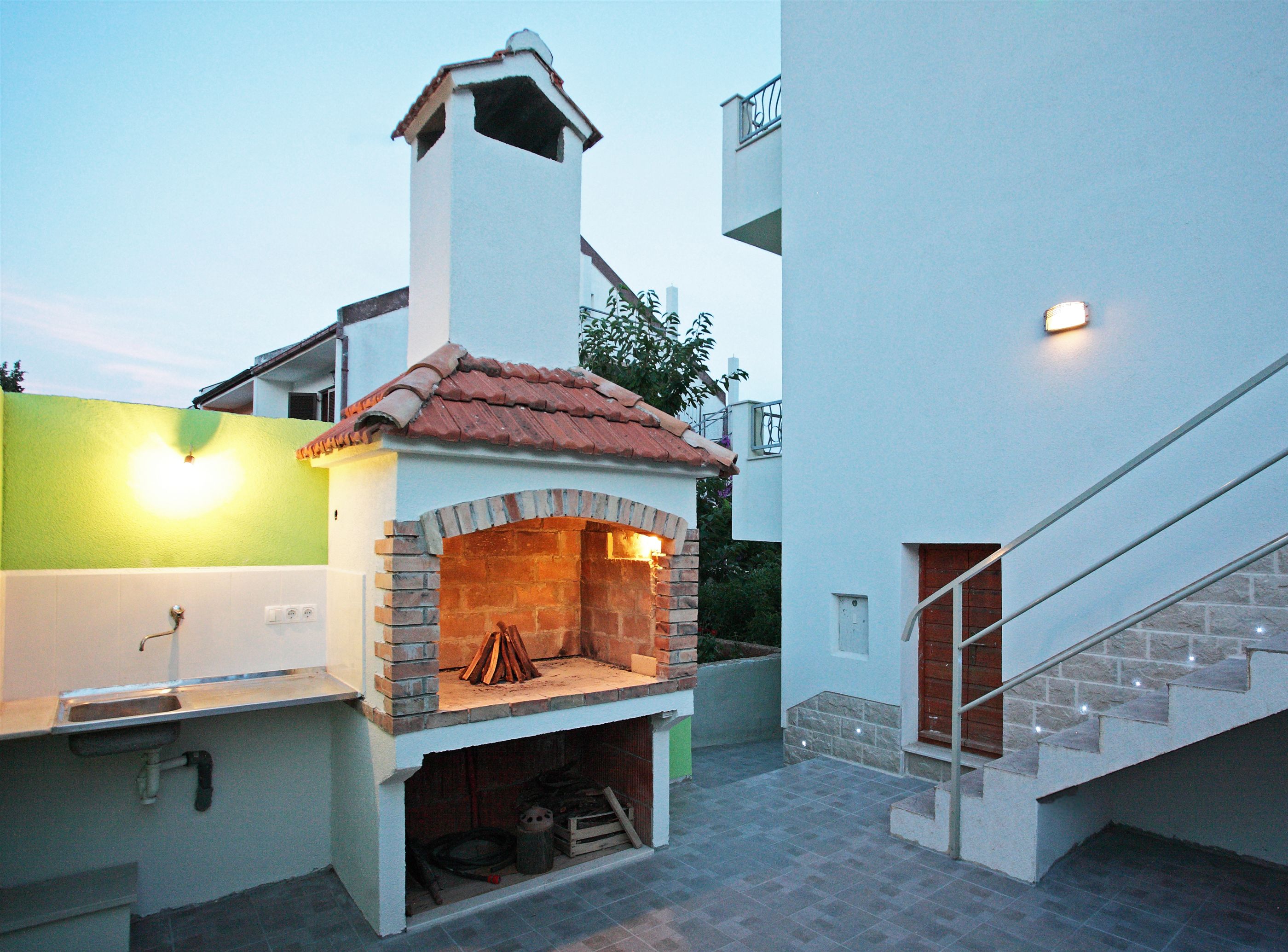Apartment On the top 27161-A1