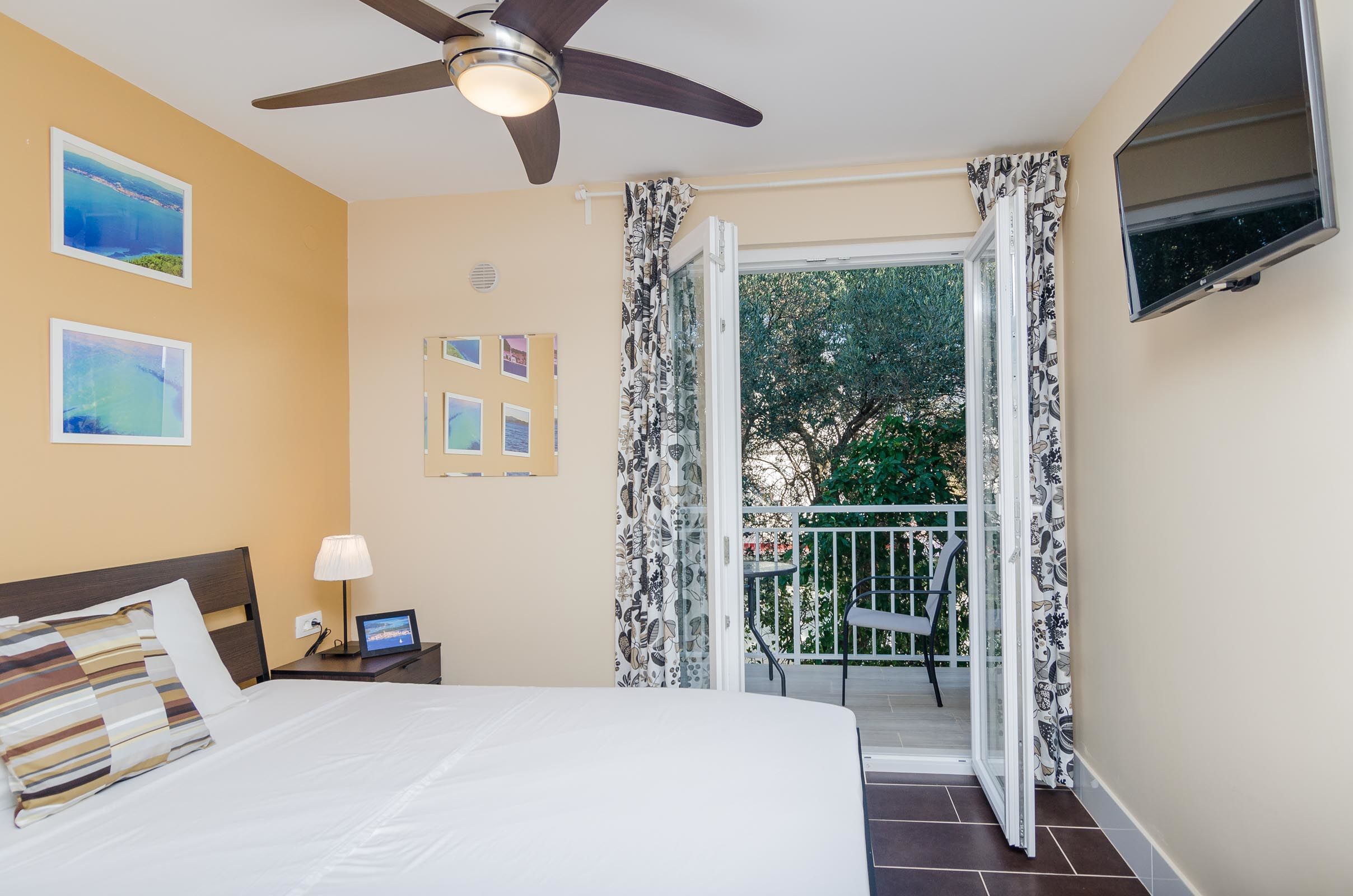 Apartments Villa Roza 17485-A3
