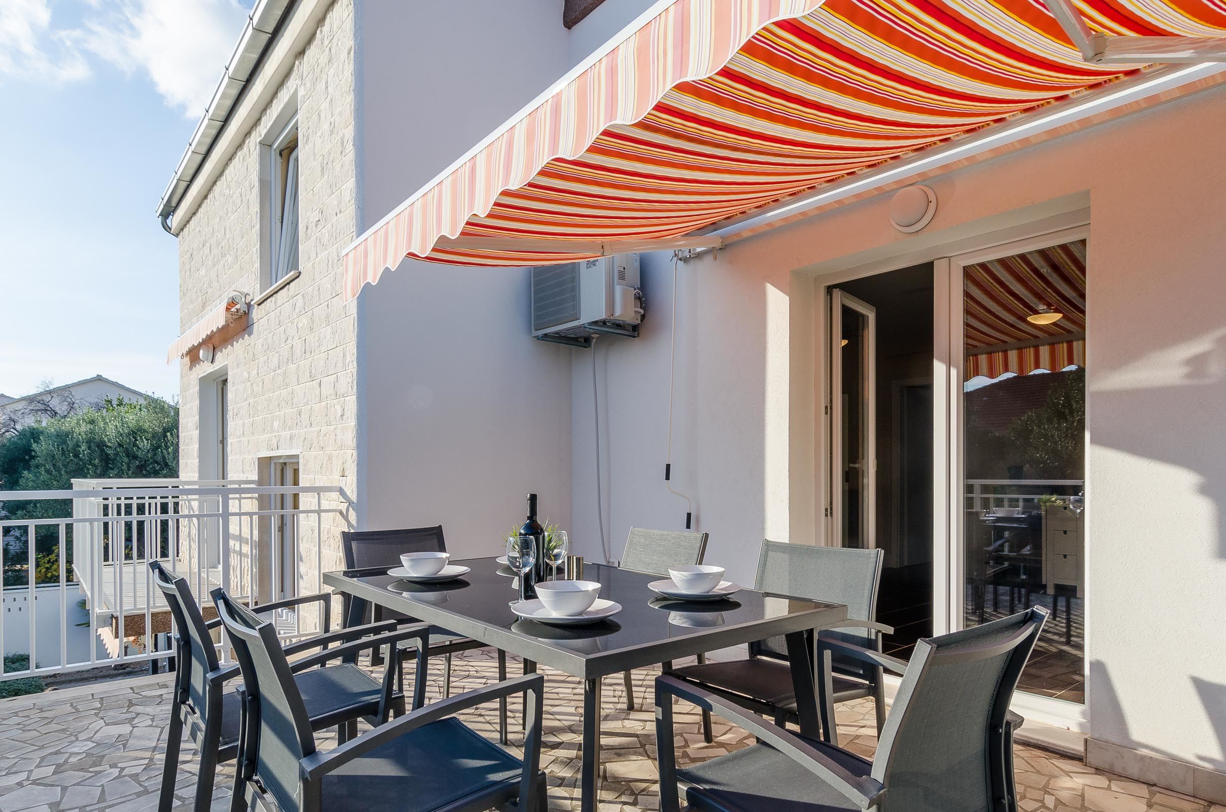 Apartments Villa Roza 17485-A3