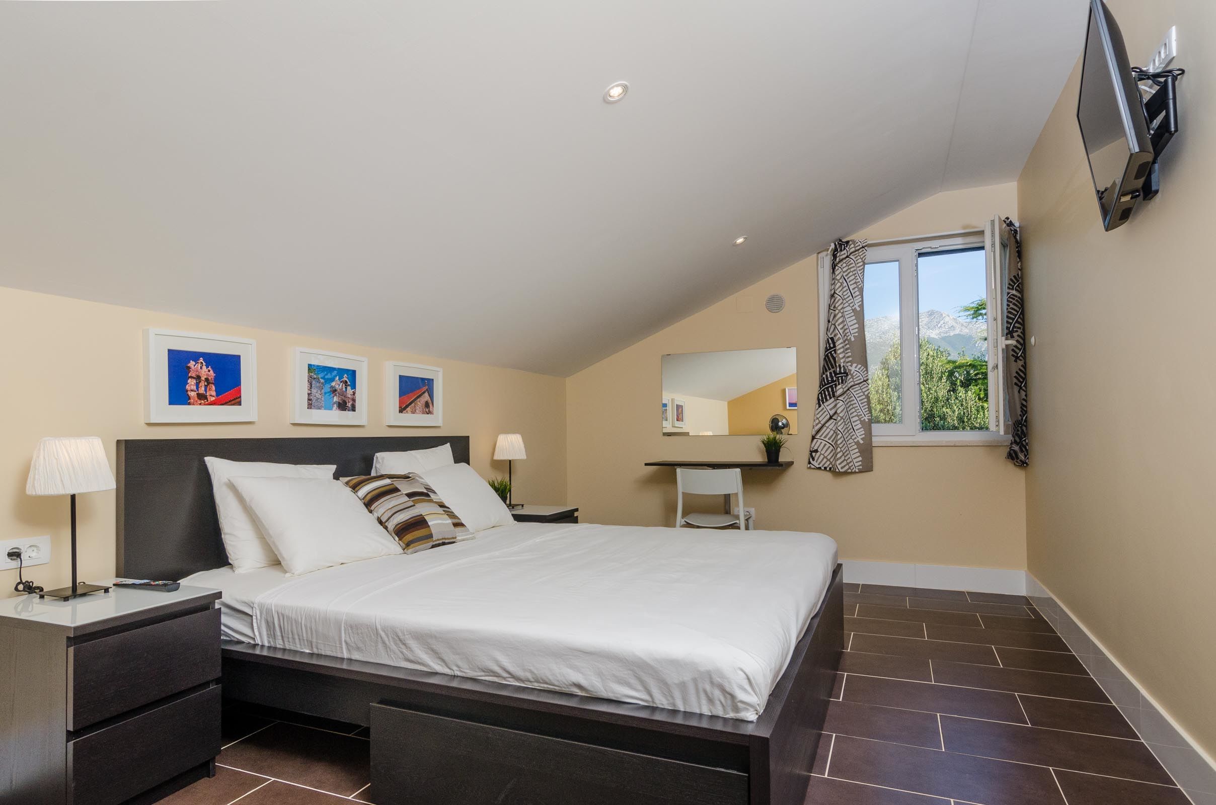Apartments Villa Roza 17485-A4