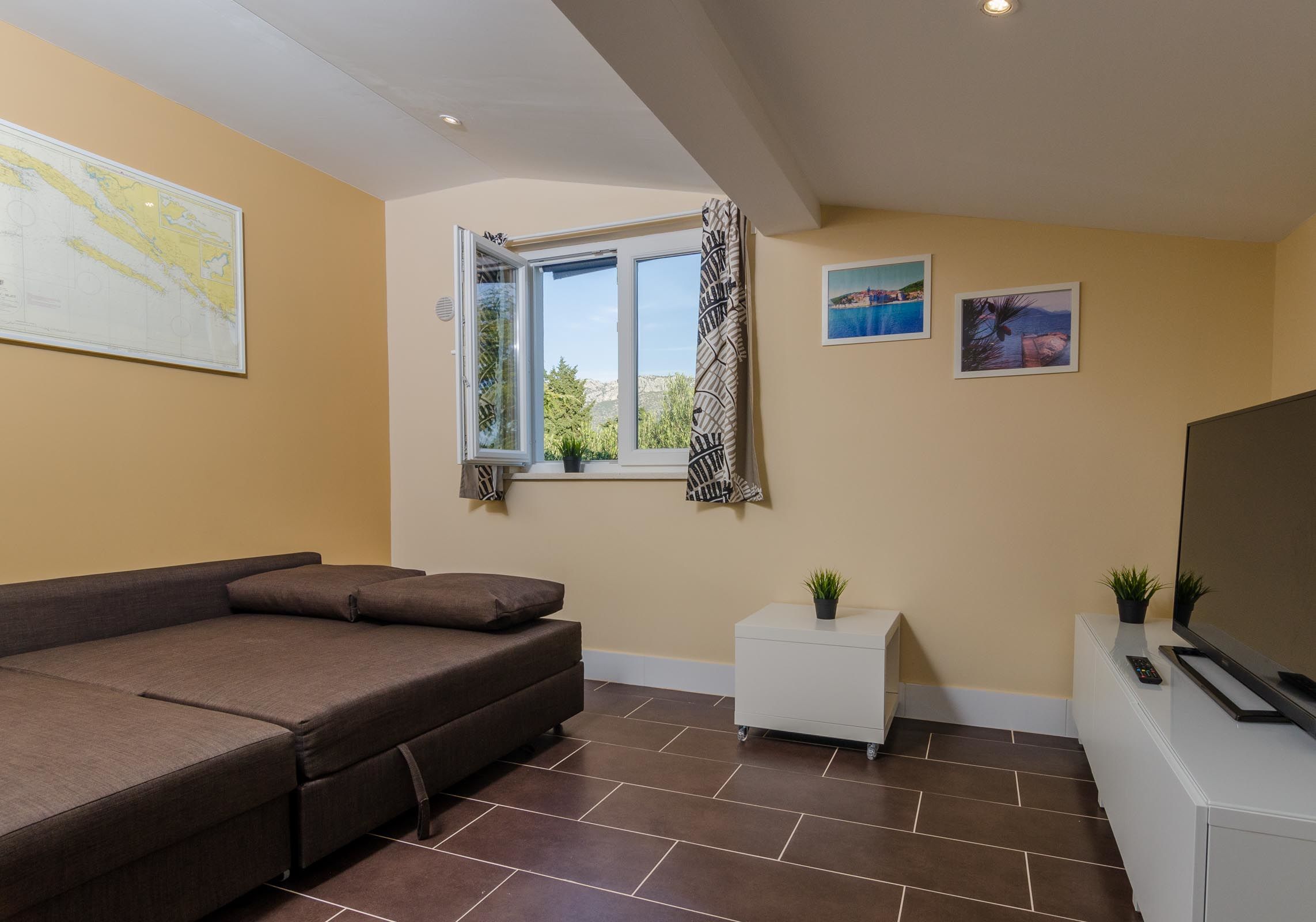 Apartments Villa Roza 17485-A4