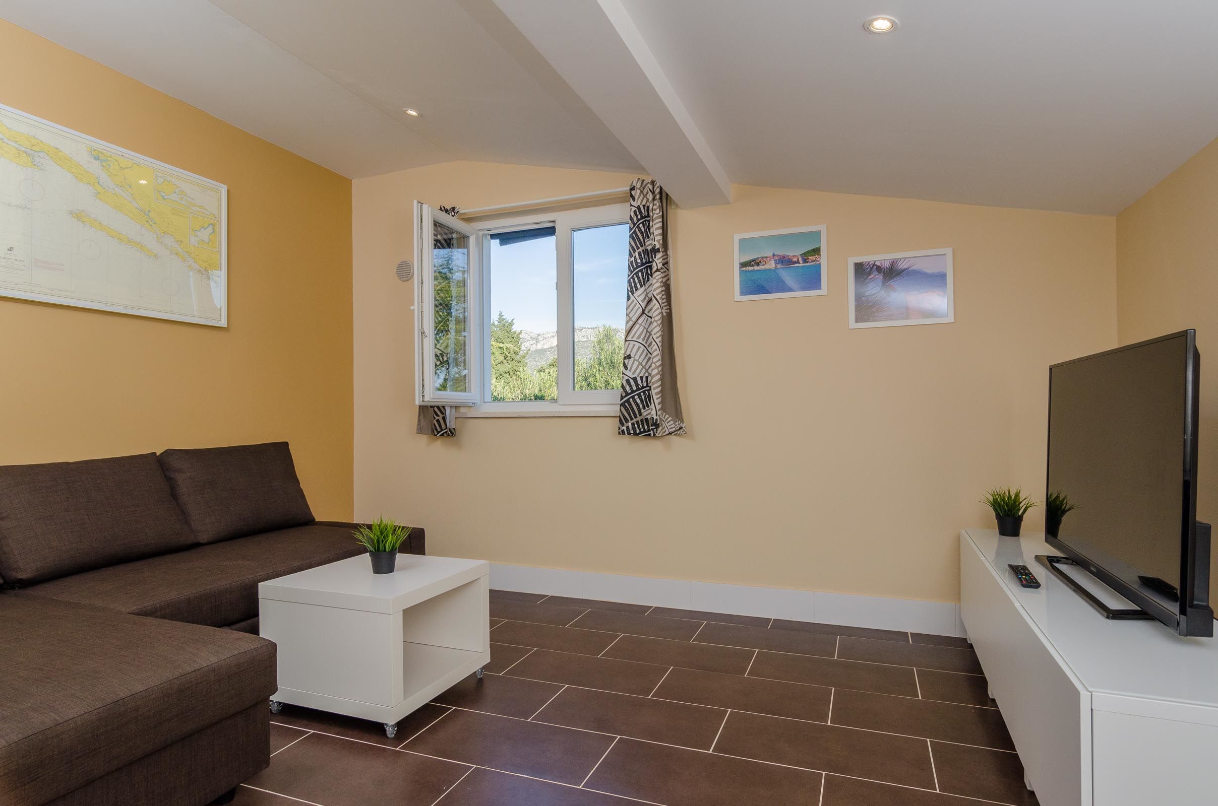 Apartments Villa Roza 17485-A4