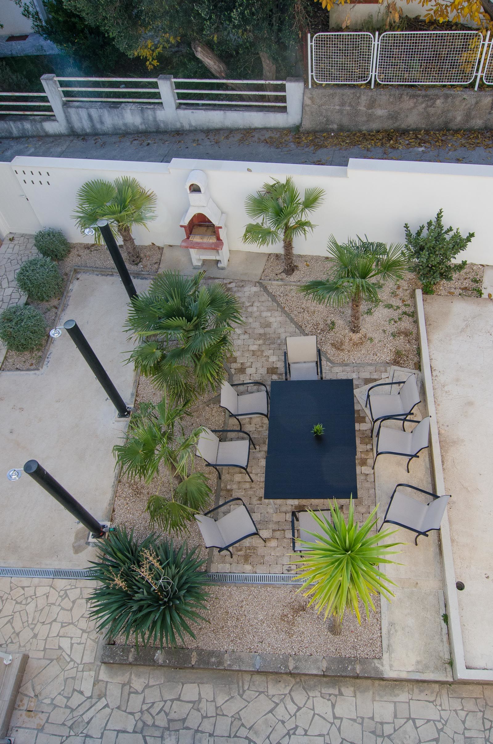 Apartments Villa Roza 17485-A1