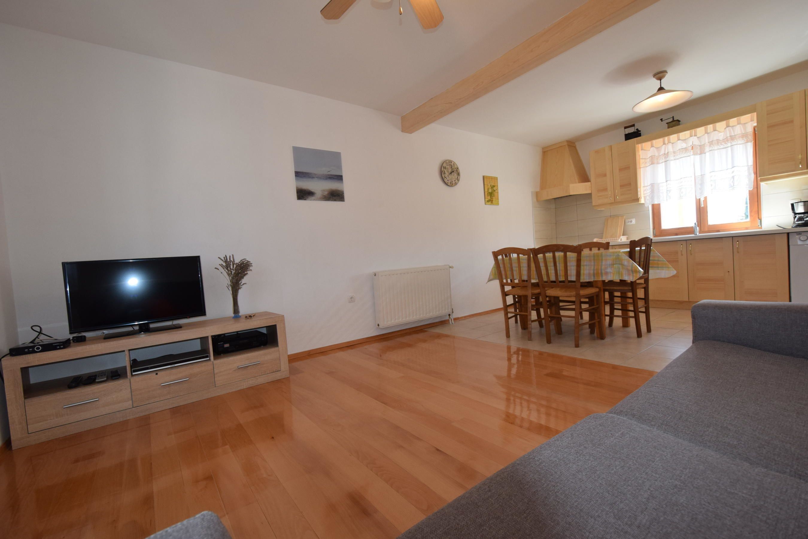 Apartment Stela 62068-A1