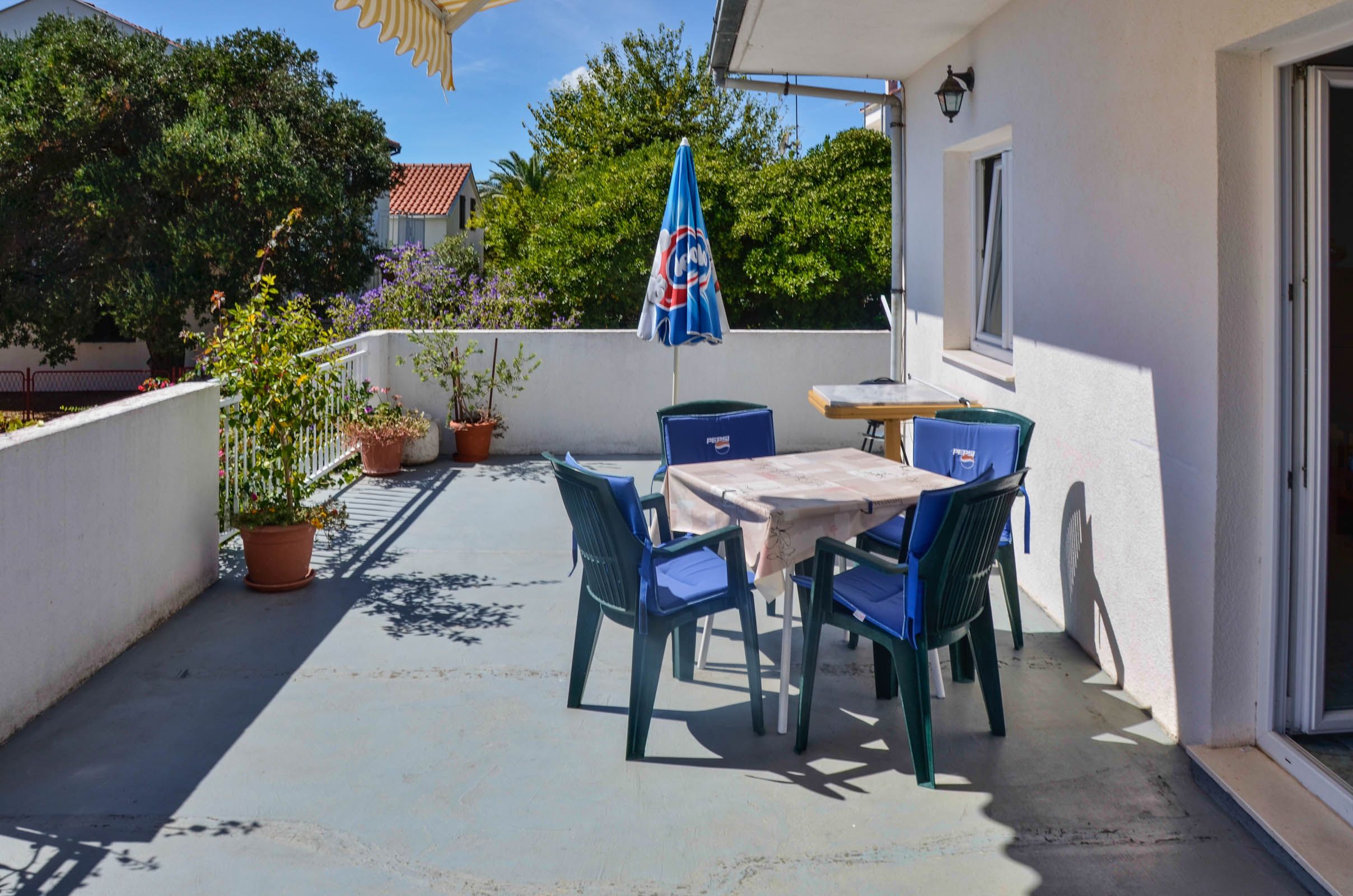 Apartments Goga 25632-A1