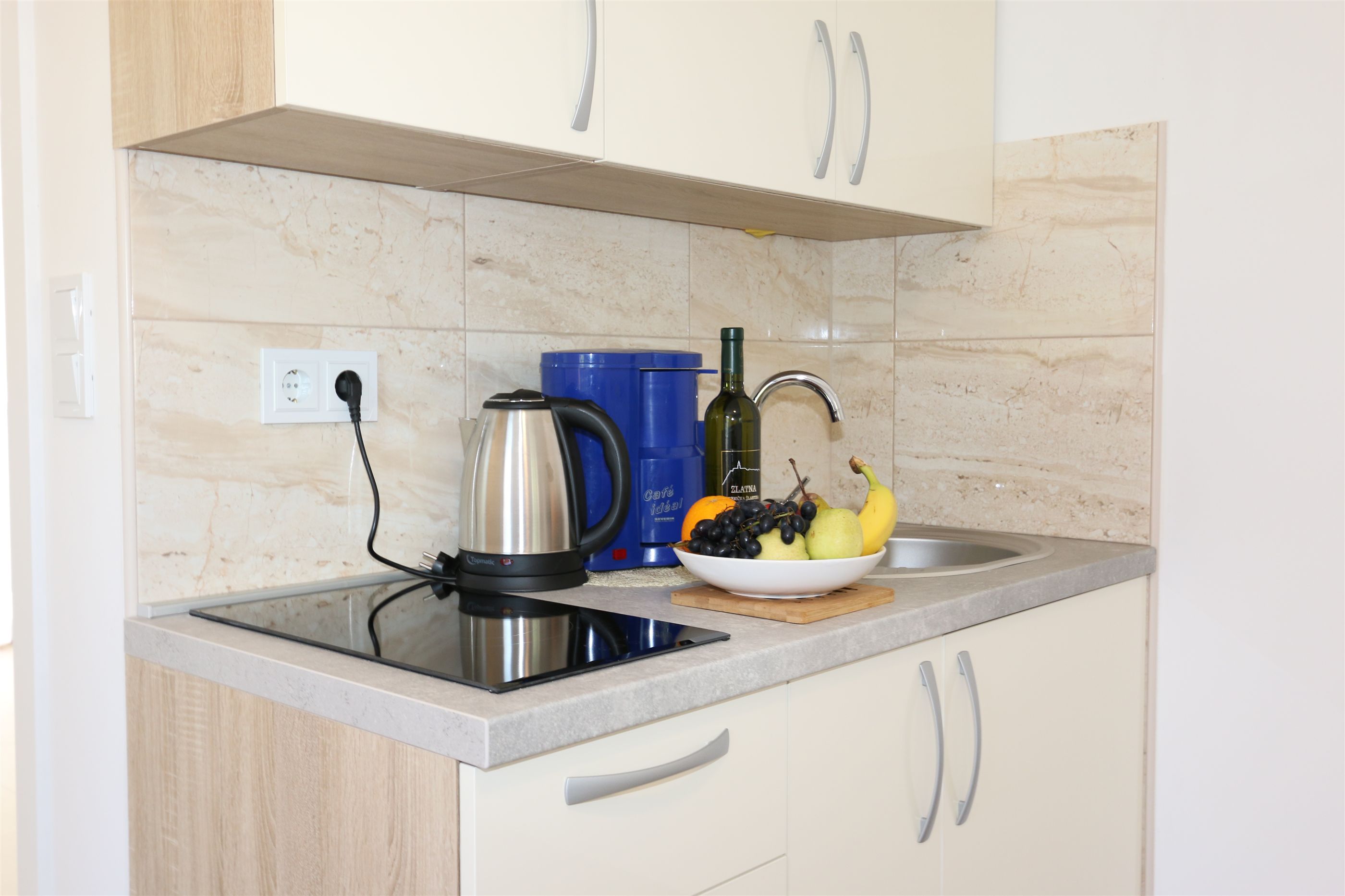 Apartments Maric-Hlapa 10015-A1