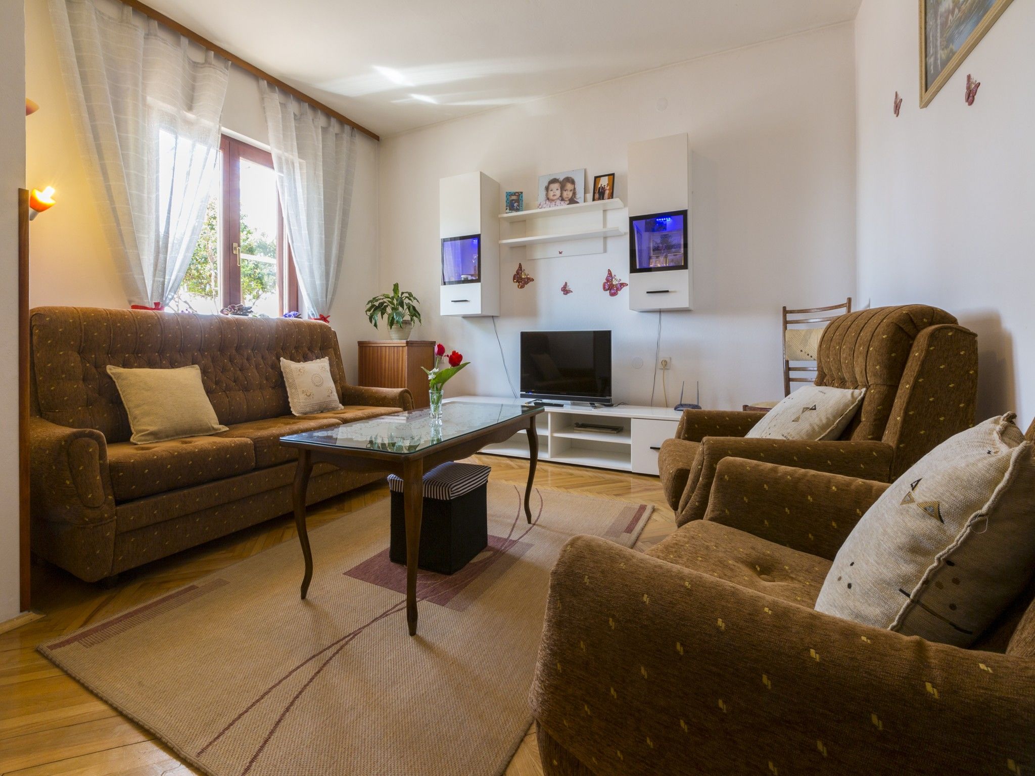 Apartments LILIN 62705-A1