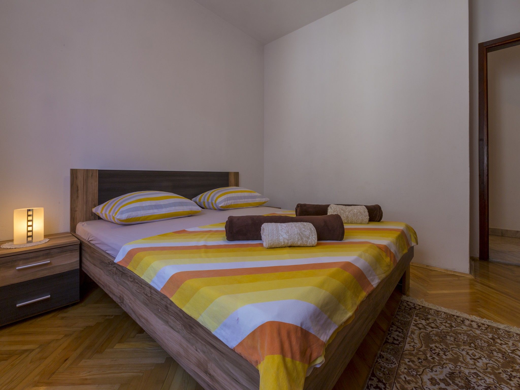 Apartments LILIN 62705-A1