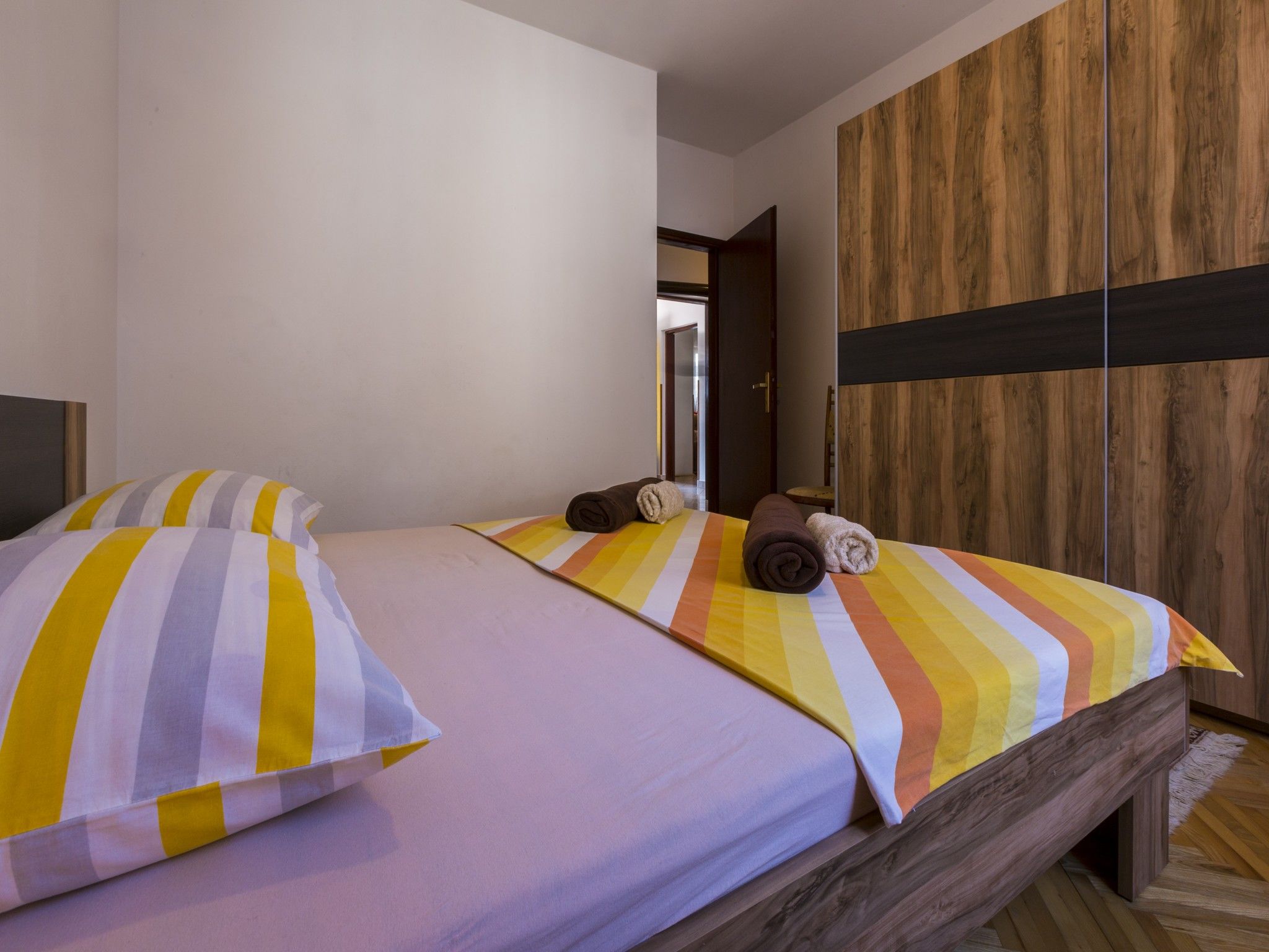 Apartments LILIN 62705-A1