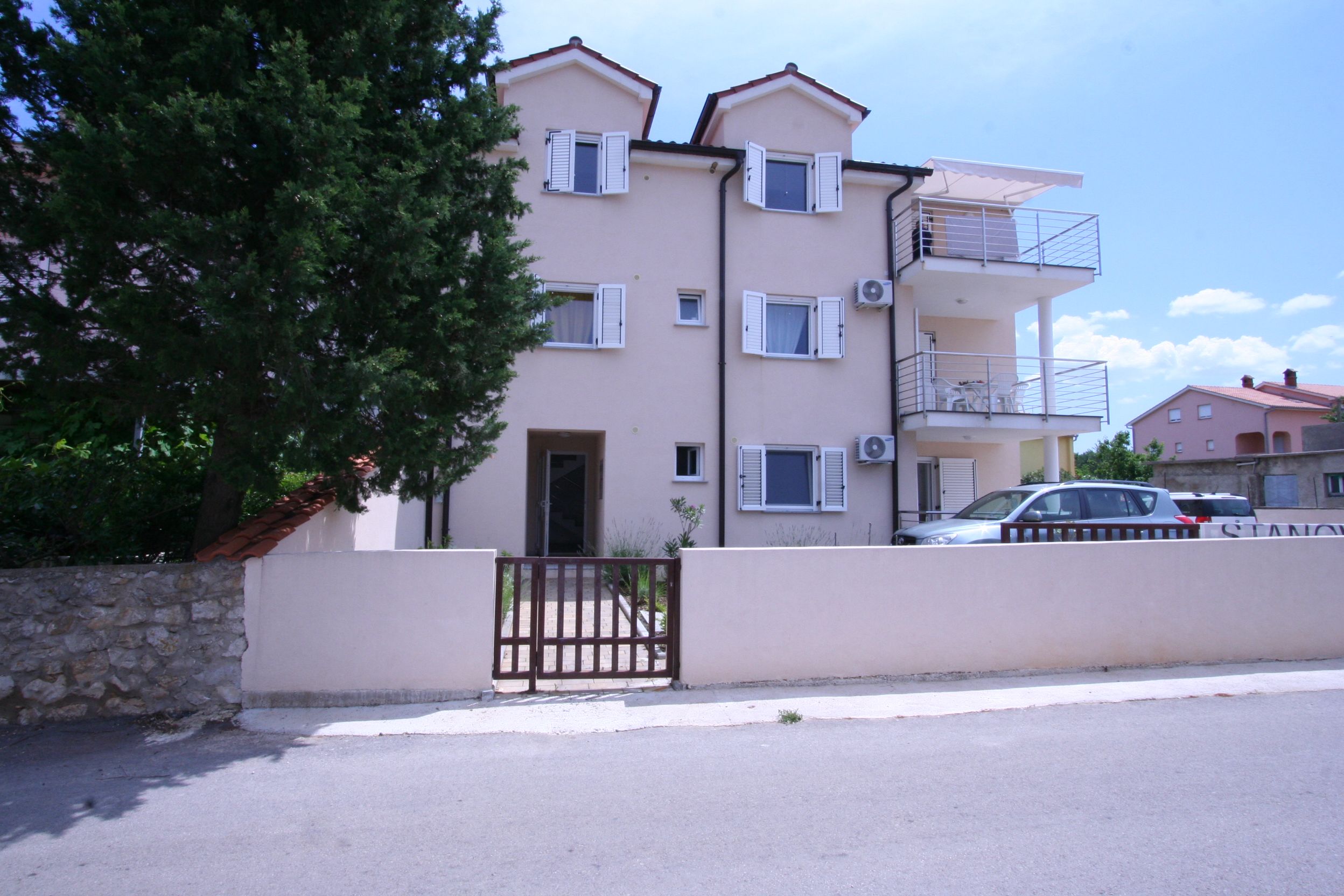 Apartments Sonata 10027-A1