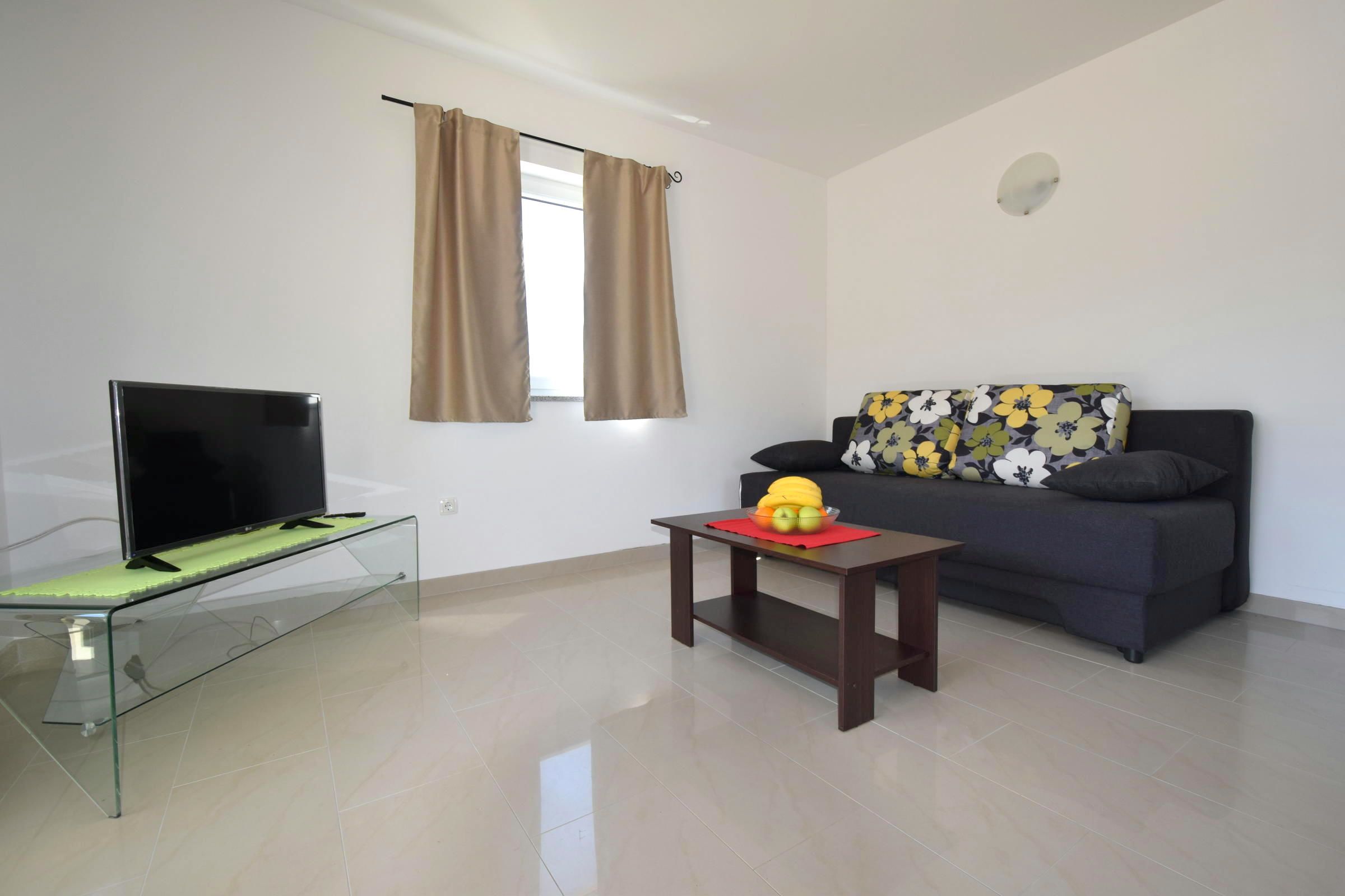 Apartments Mario 62108-A2