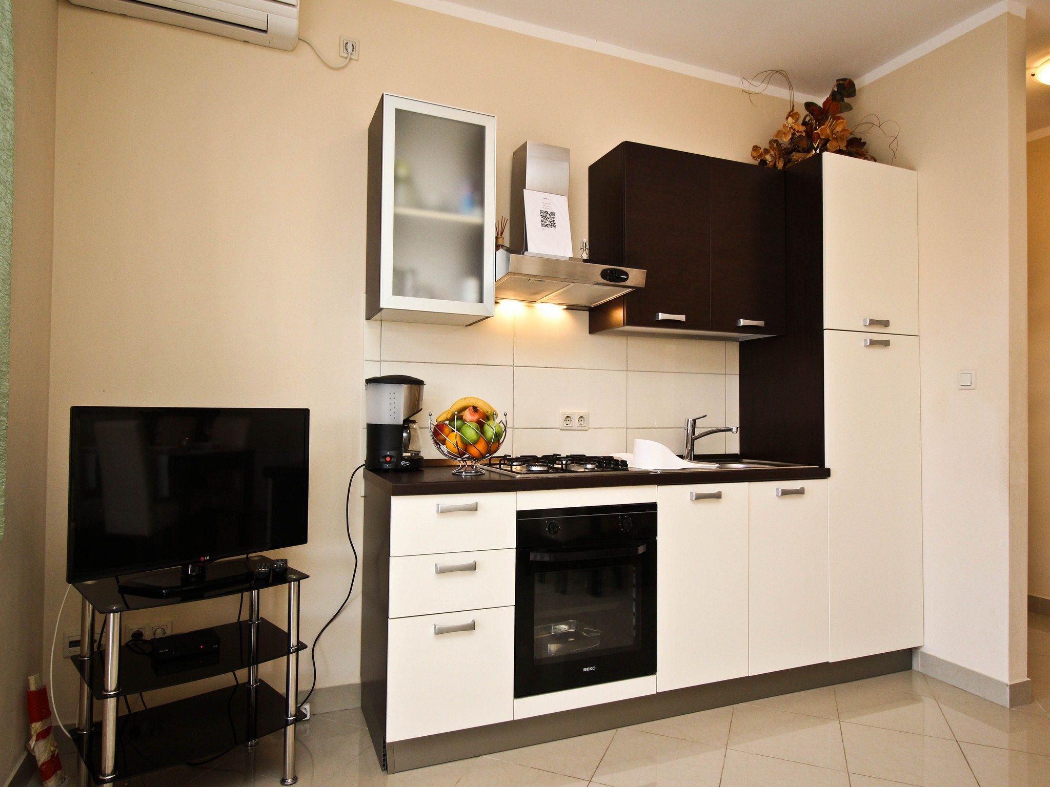 Apartments Ivanka 64111-A1