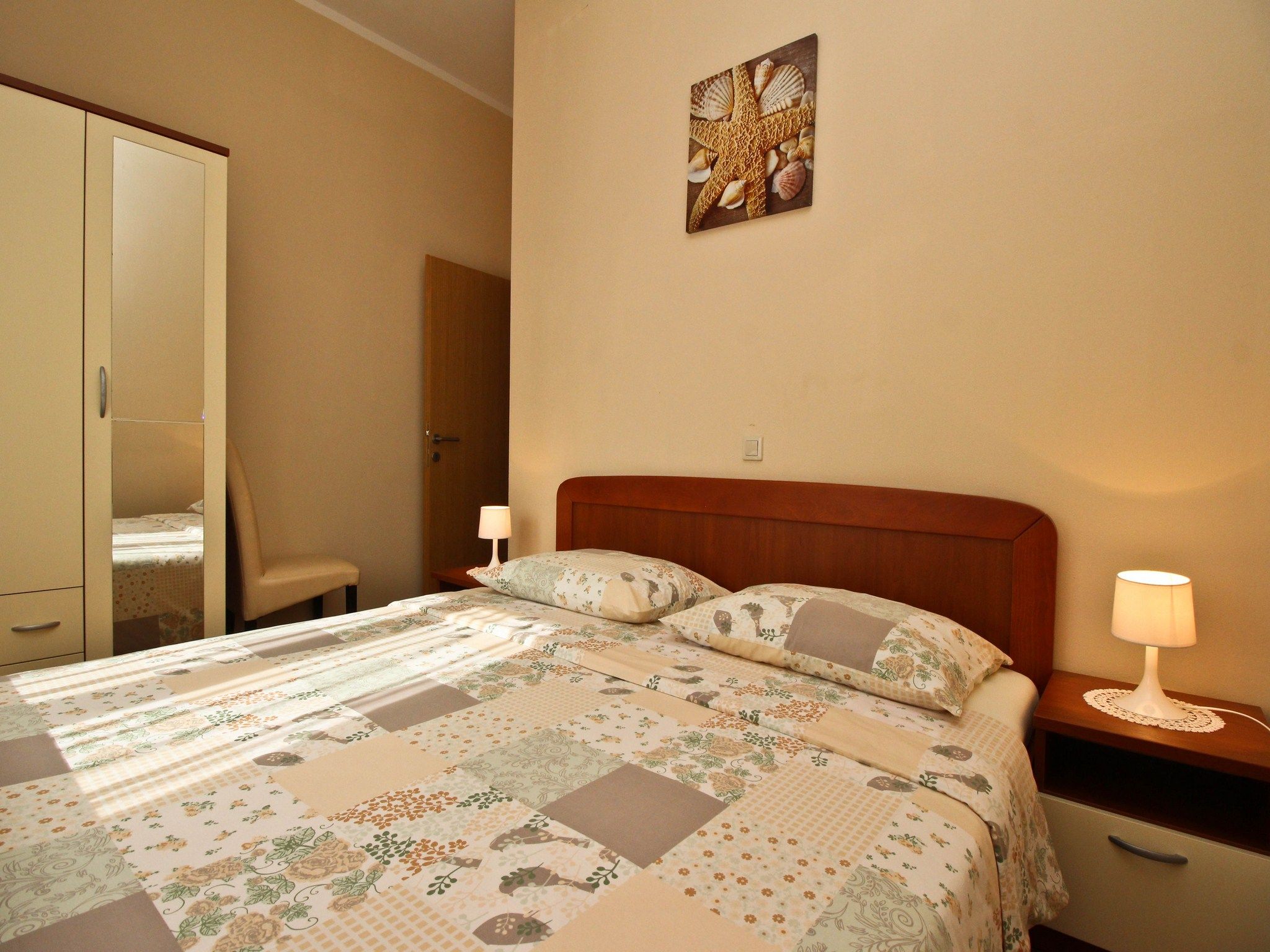 Apartments Ivanka 64111-A1
