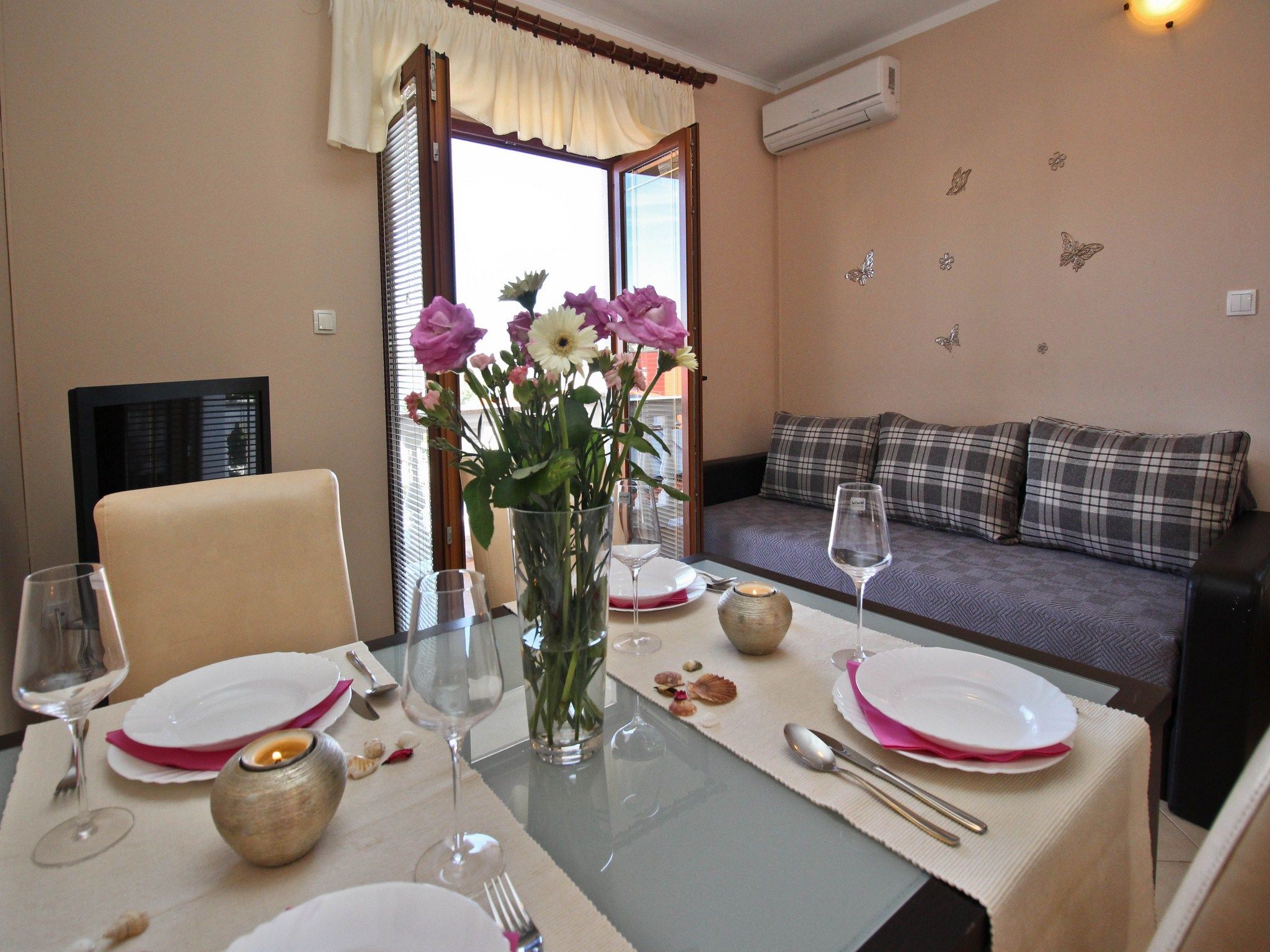 Apartments Ivanka 64111-A2