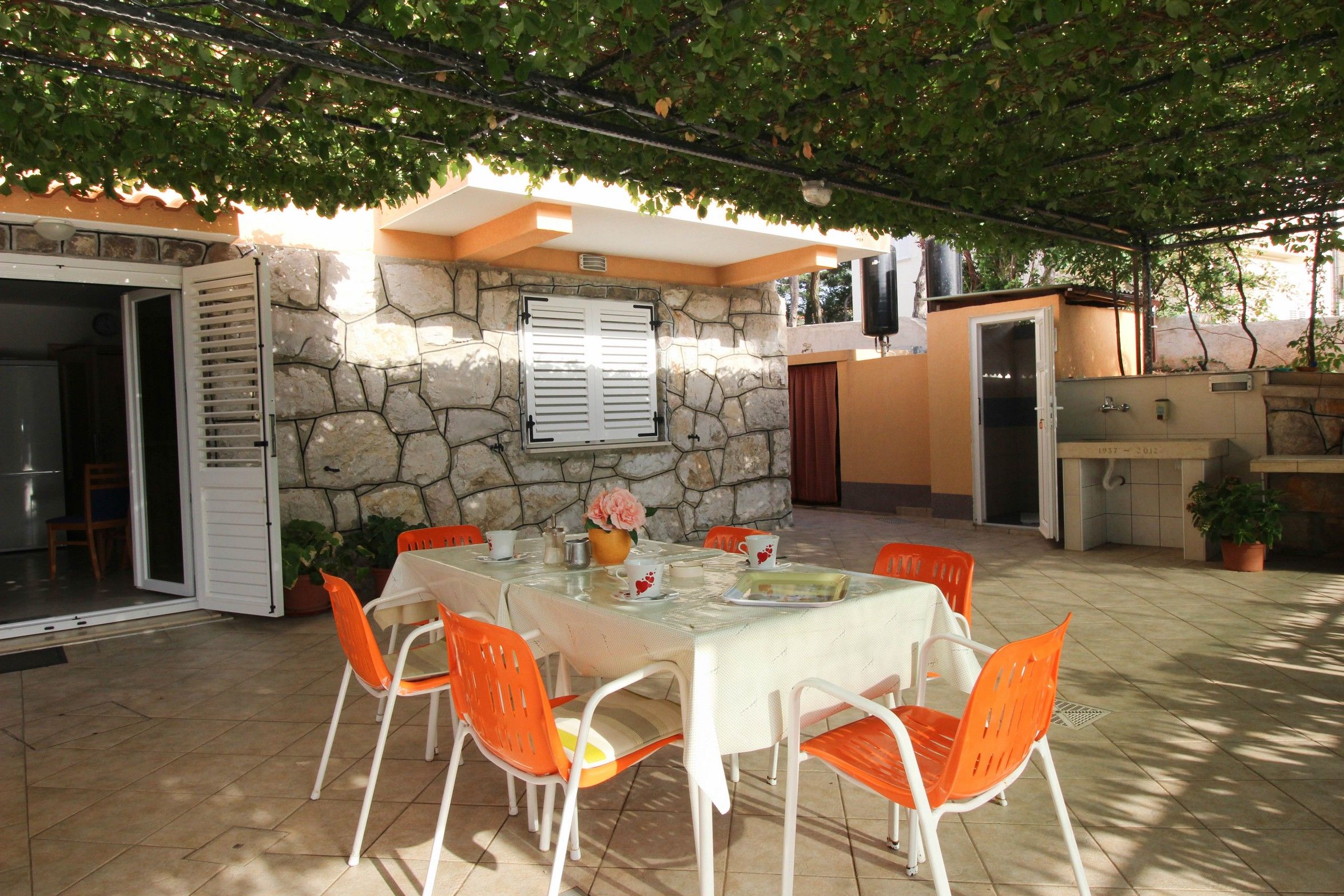 Apartments Vila TIHA 63775-A1
