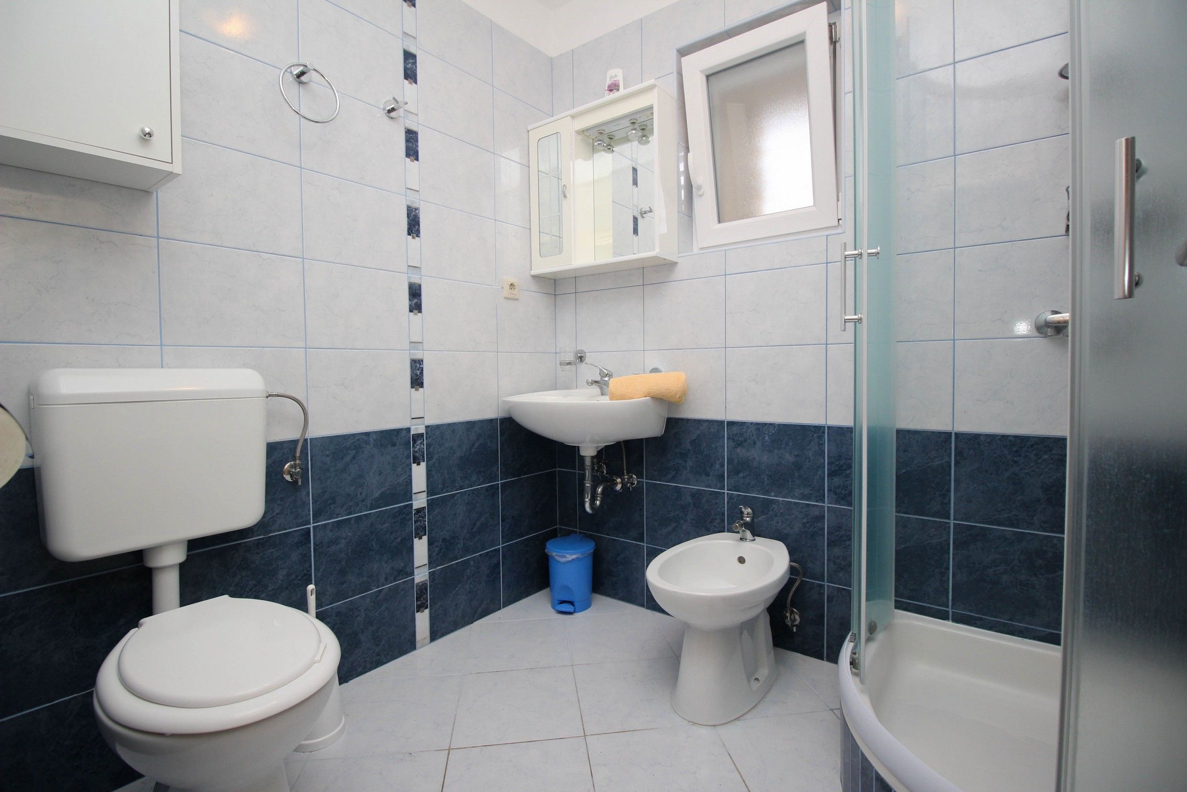 Apartments Vila TIHA 63775-A1