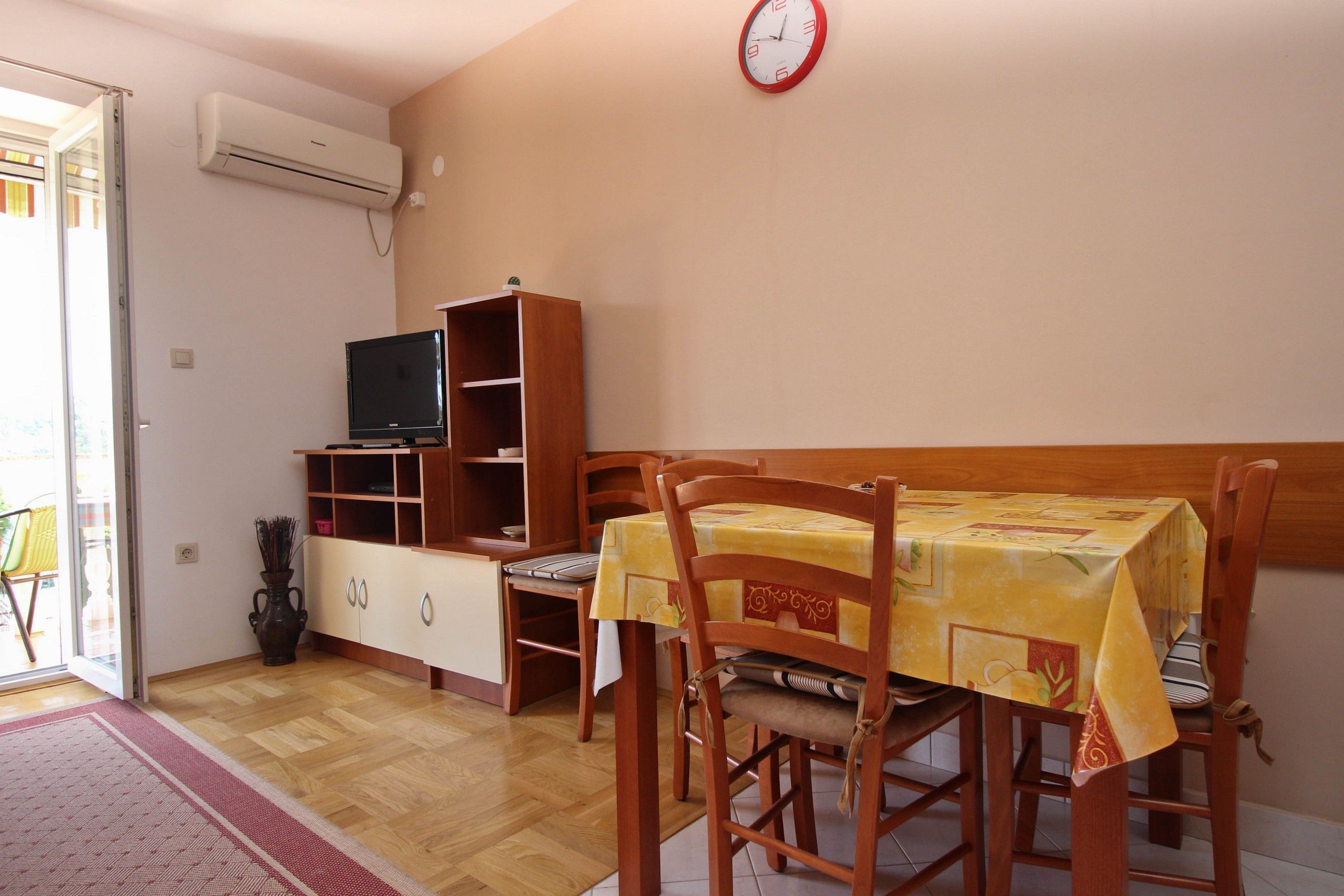 Apartments Vila TIHA 63775-A3