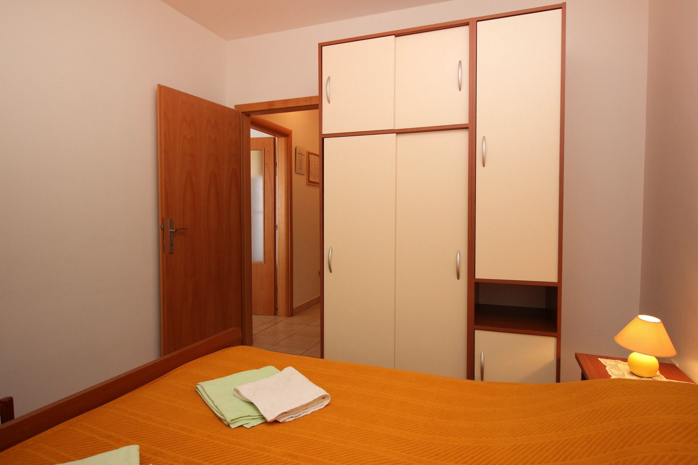 Apartments Vila TIHA 63775-A4