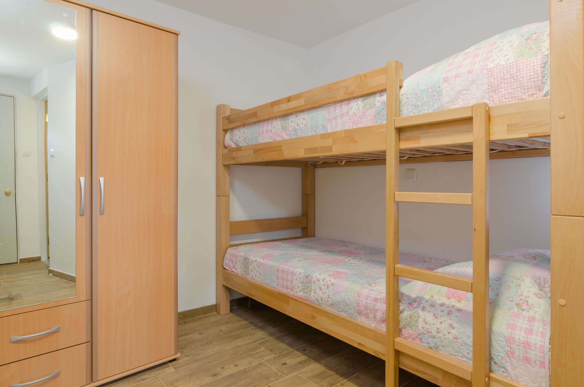 Apartments Mokalo 32931-A1
