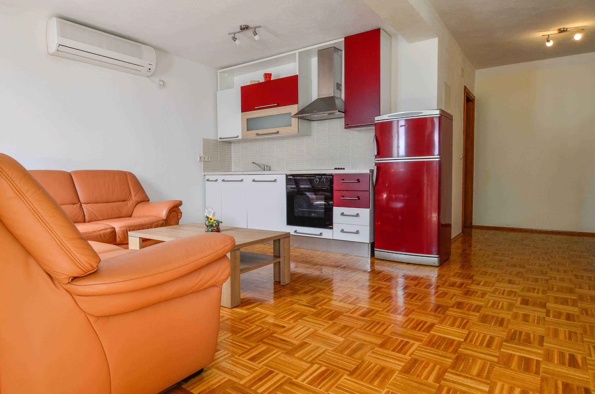 Apartments Grozdana 33551-A2
