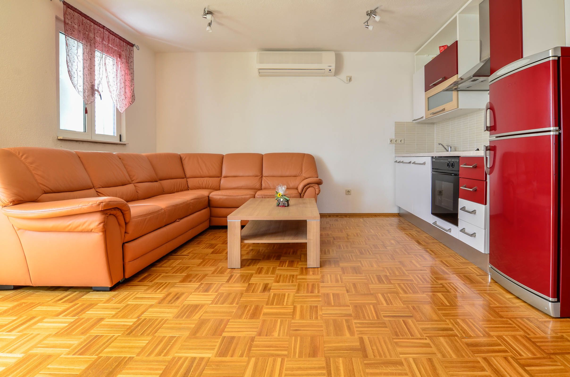 Apartments Grozdana 33551-A2