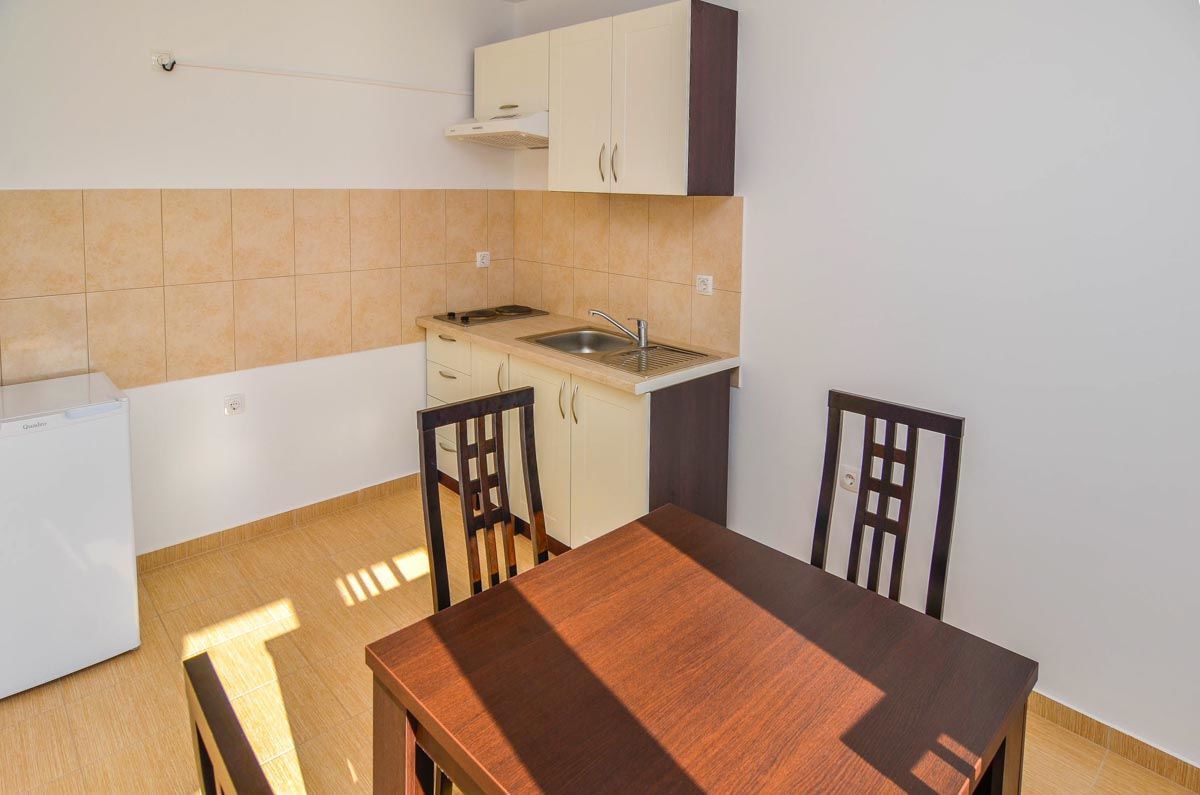 Apartments Leko 33559-A1