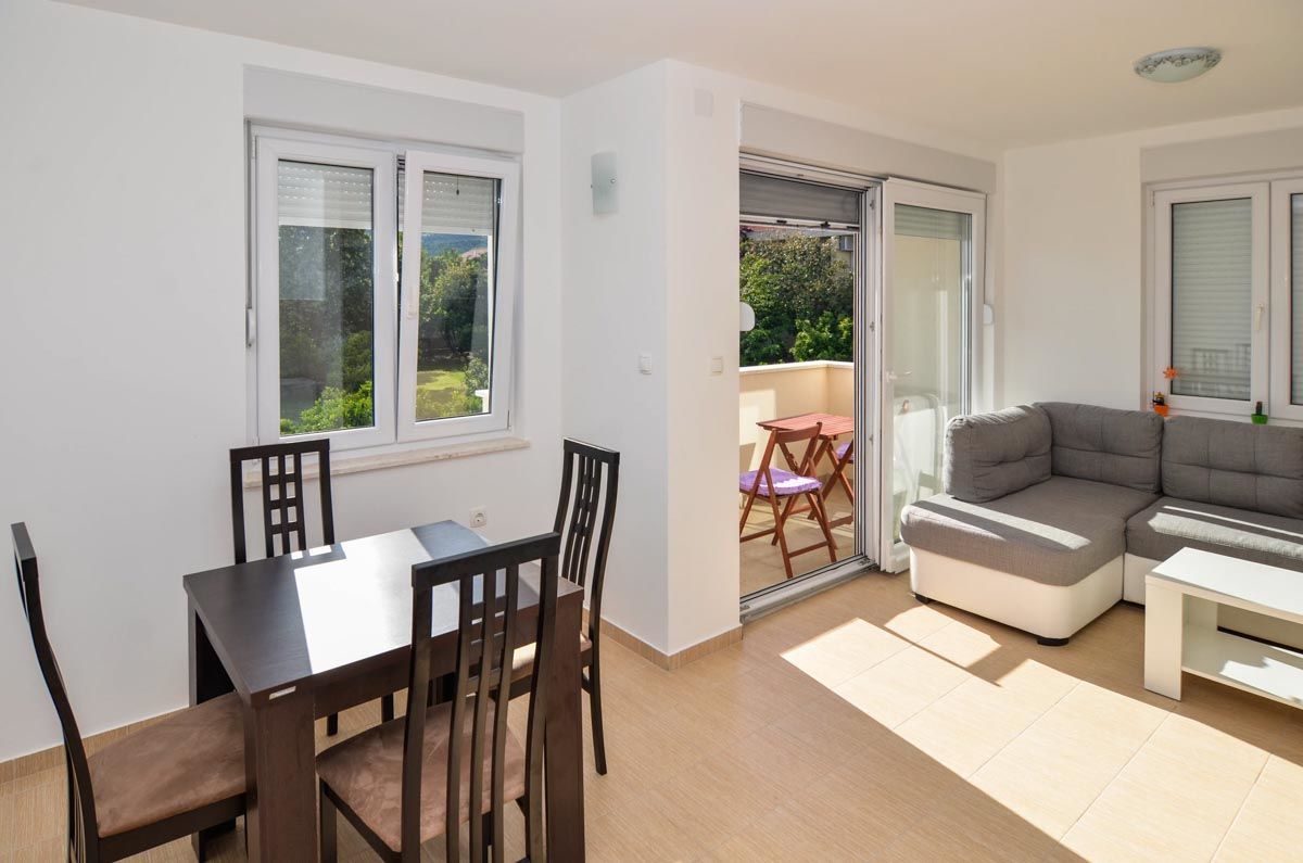 Apartments Leko 33559-A1