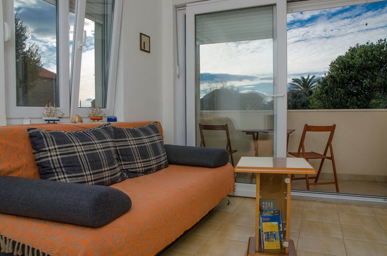 Apartments Leko 33559-A3